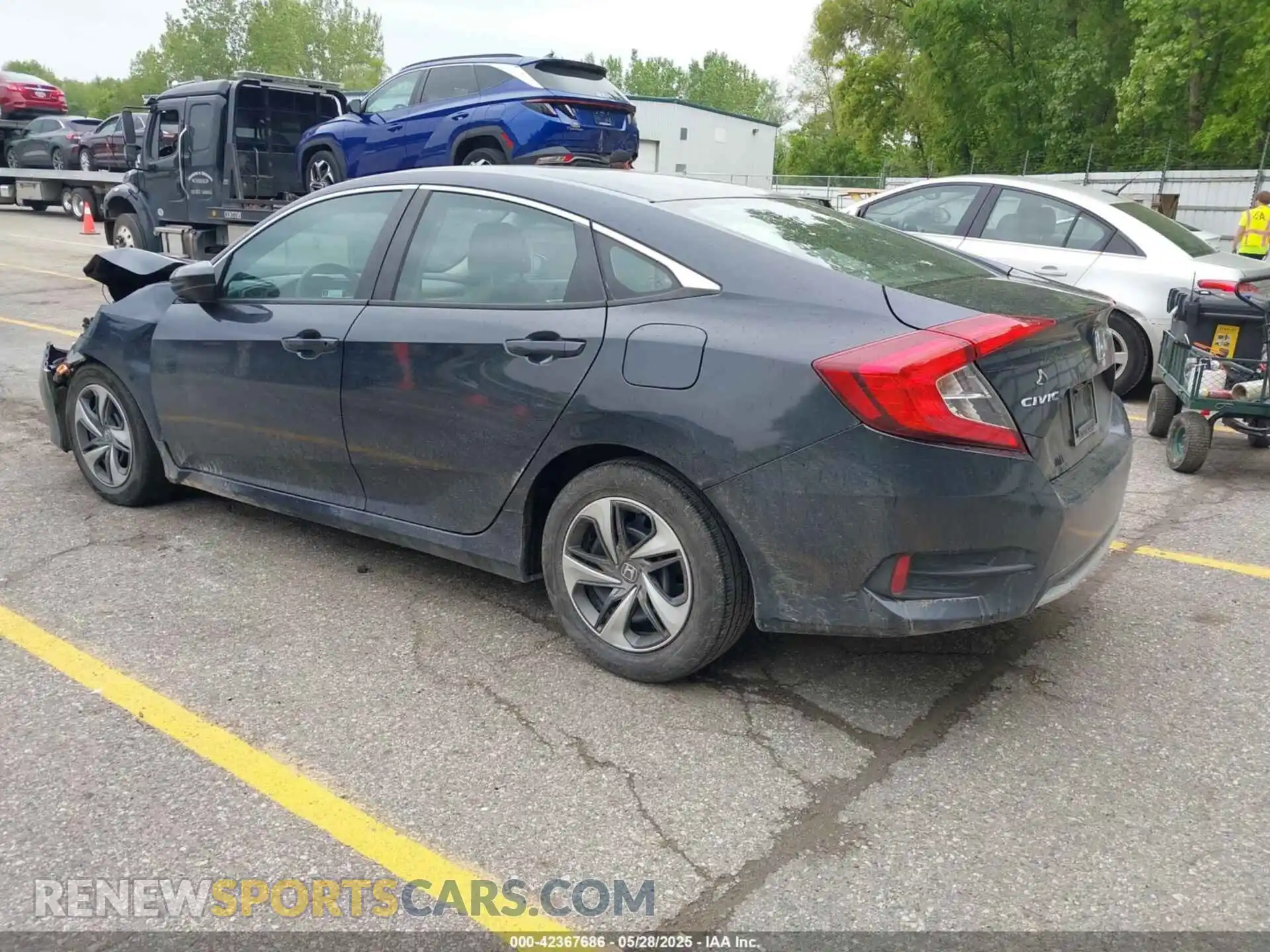 3 Photograph of a damaged car 2HGFC2F67KH600863 HONDA CIVIC 2019