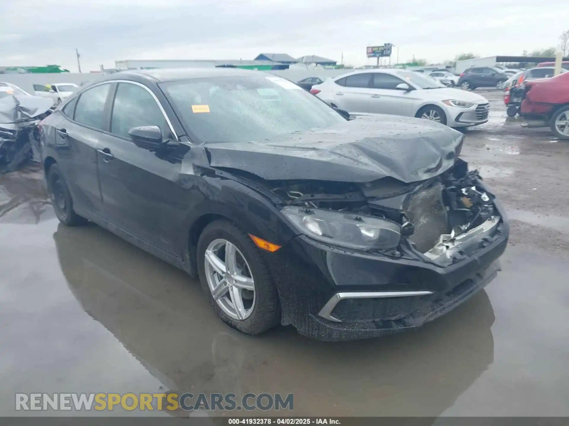 1 Photograph of a damaged car 2HGFC2F68KH536610 HONDA CIVIC 2019