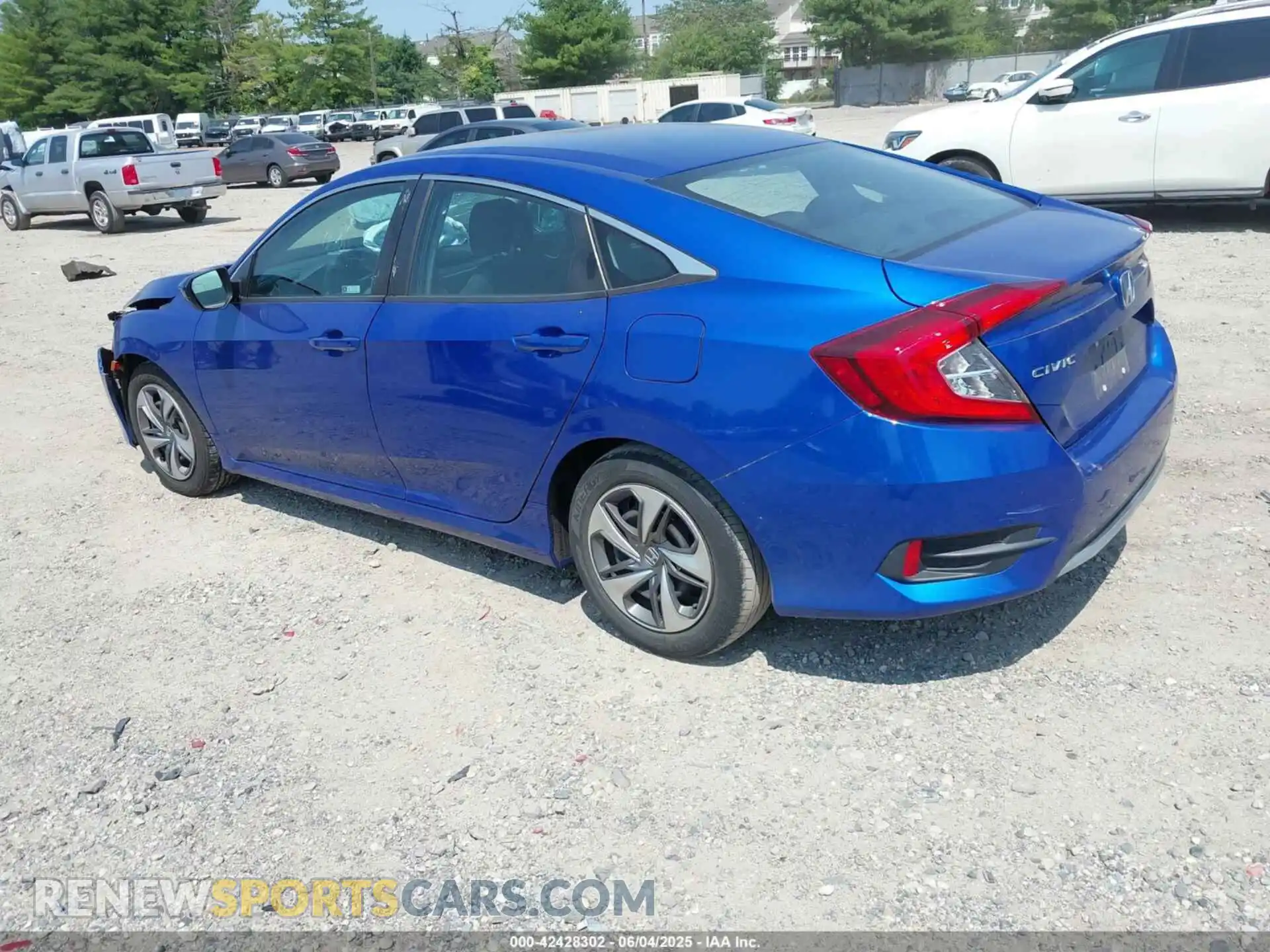 3 Photograph of a damaged car 2HGFC2F69KH538933 HONDA CIVIC 2019