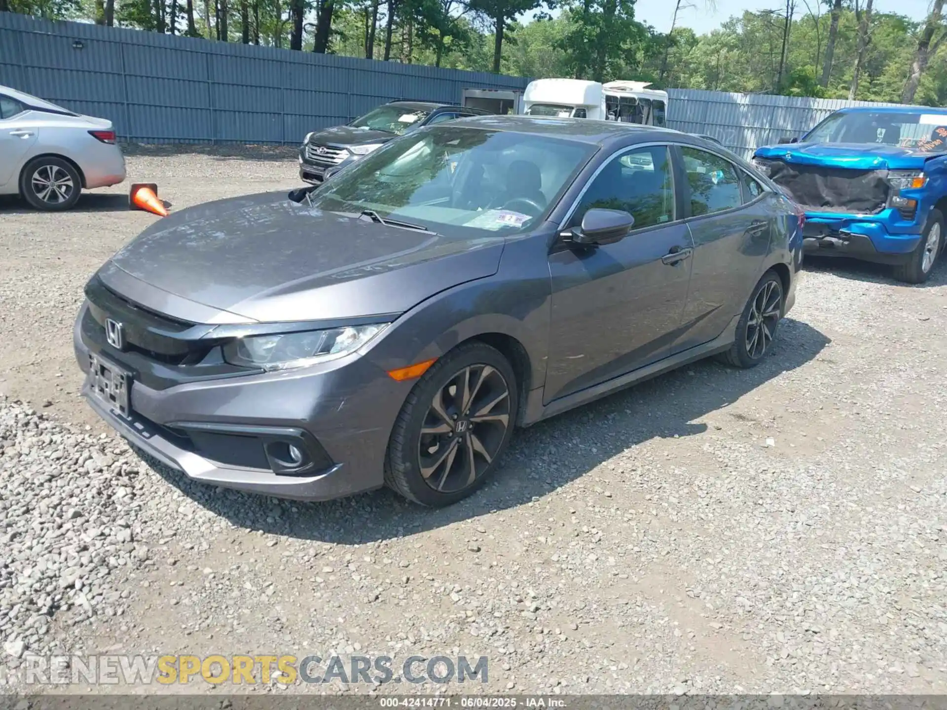 2 fotografías del automóvil dañado 2HGFC2F80KH526865 HONDA CIVIC 2019
