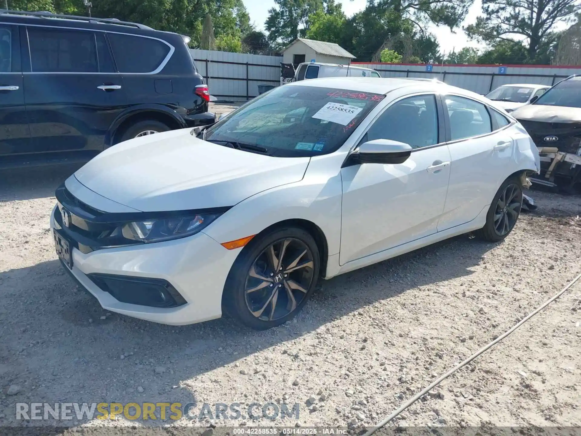 2 Photograph of a damaged car 2HGFC2F80KH539437 HONDA CIVIC 2019