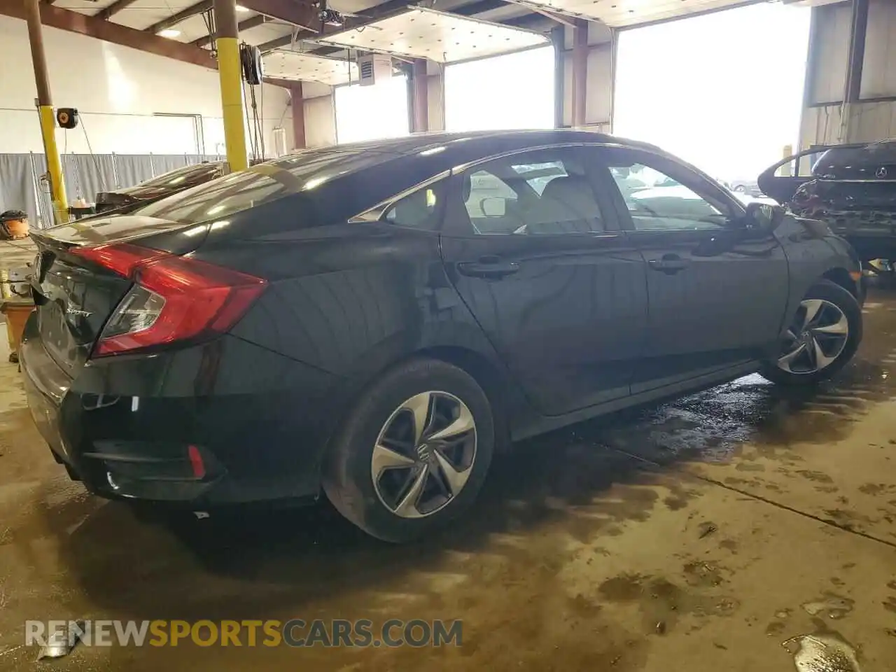 3 Фотография поврежденного автомобиля 2HGFC2F81KH529550 HONDA CIVIC 2019