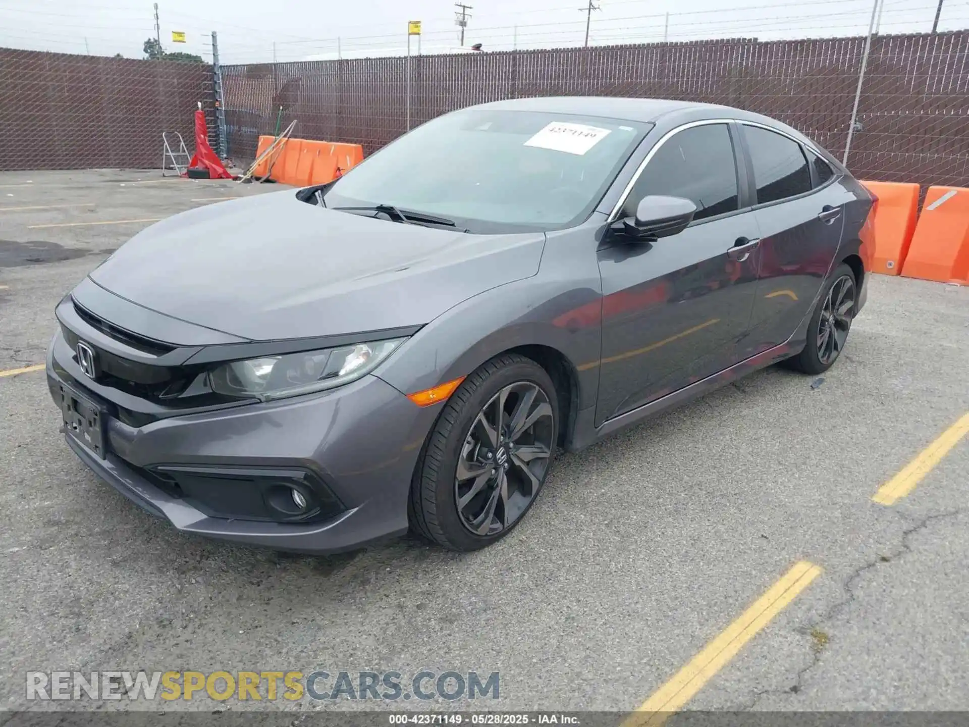 2 Photograph of a damaged car 2HGFC2F83KH584081 HONDA CIVIC 2019