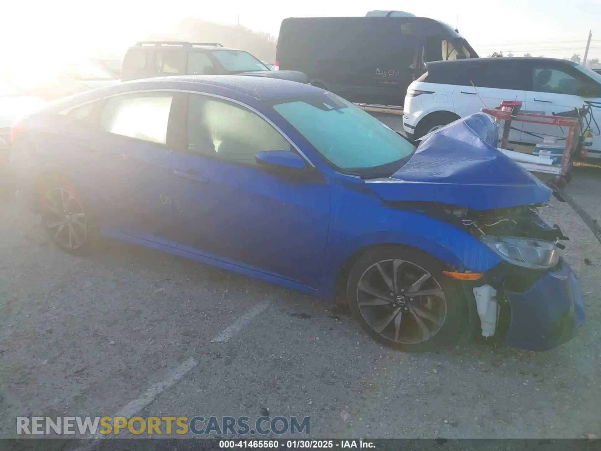 1 Photograph of a damaged car 2HGFC2F84KH586468 HONDA CIVIC 2019