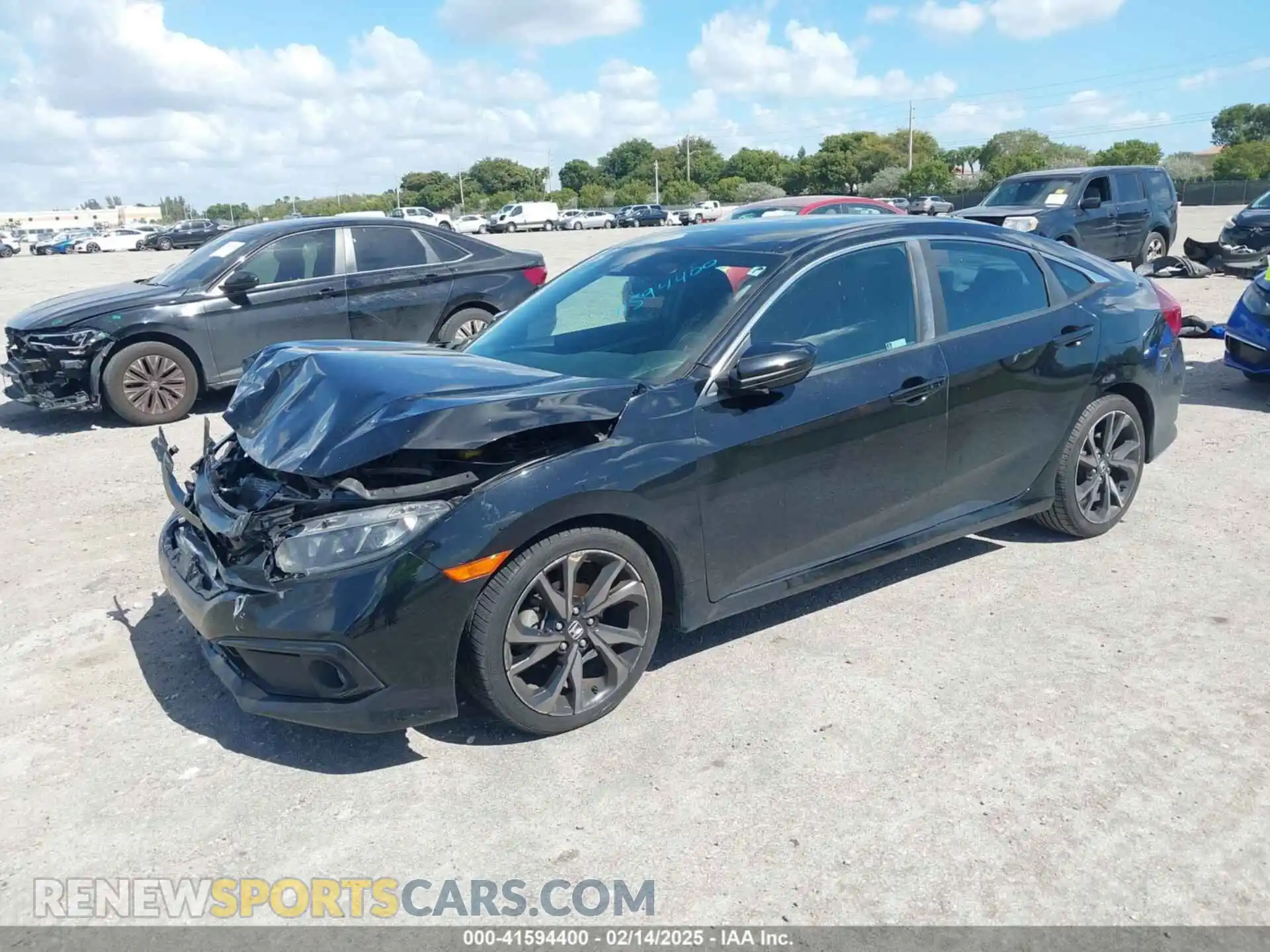 2 fotografías del automóvil dañado 2HGFC2F85KH561644 HONDA CIVIC 2019