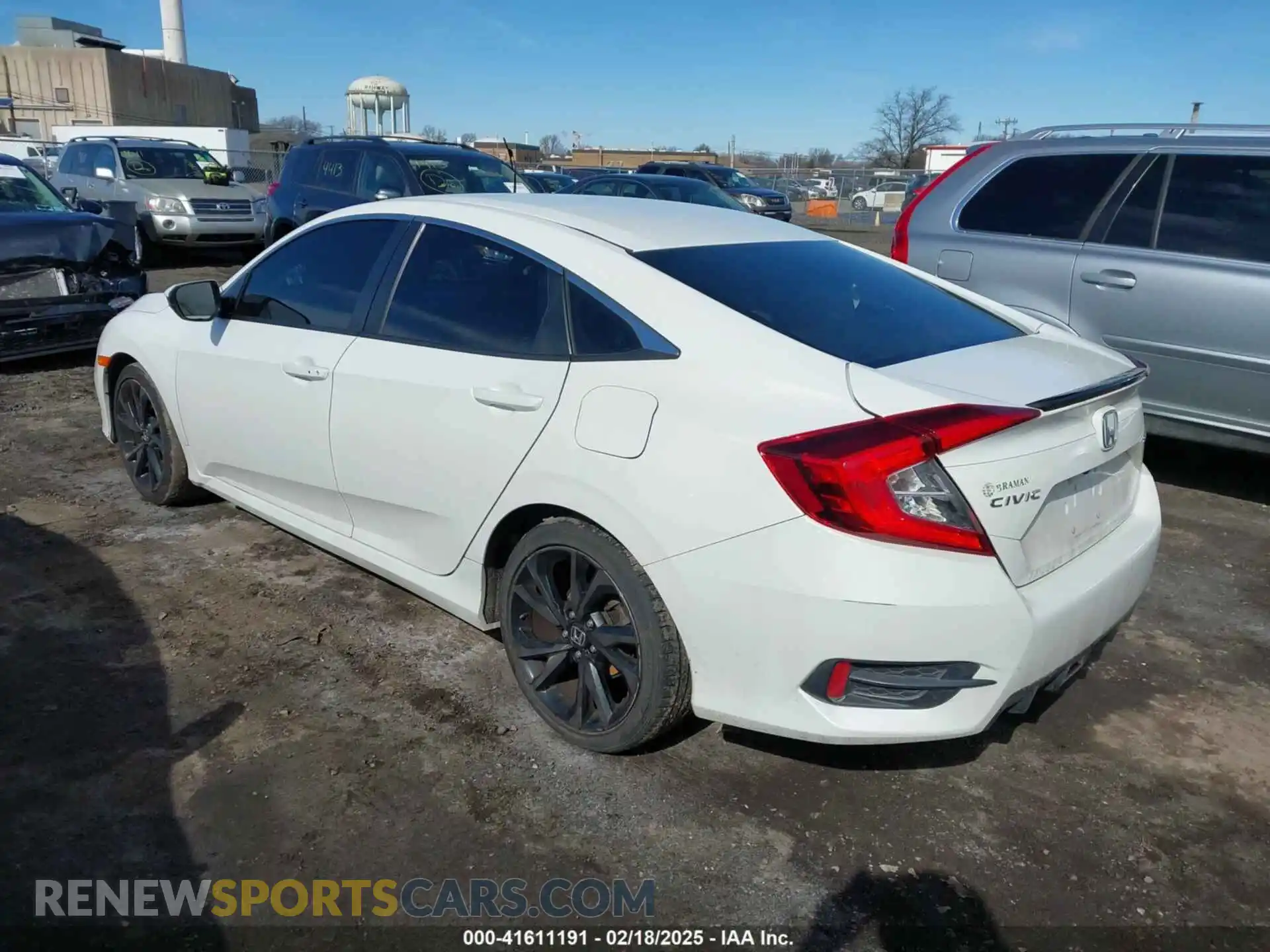 3 Photograph of a damaged car 2HGFC2F85KH583000 HONDA CIVIC 2019