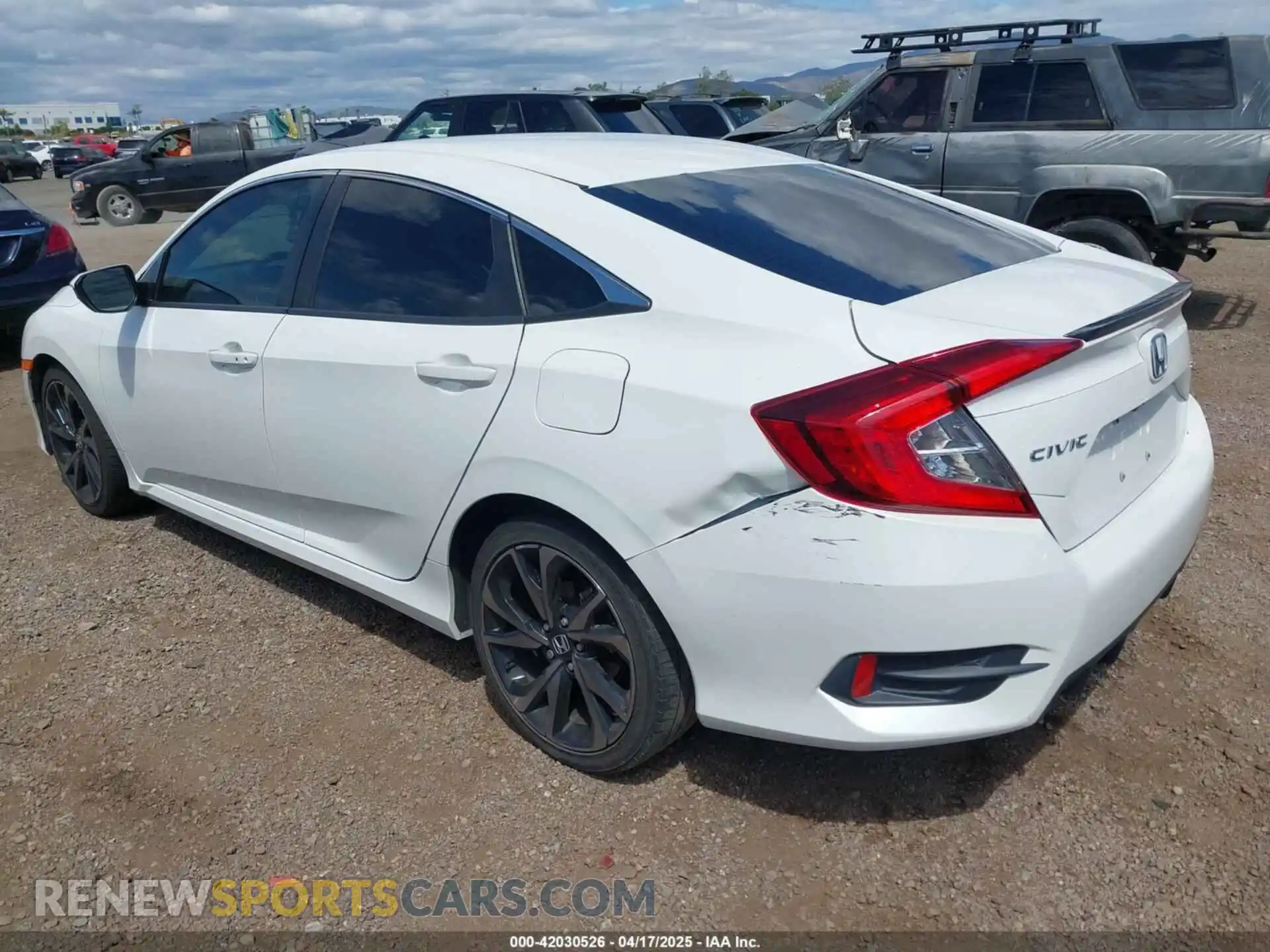 3 Photograph of a damaged car 2HGFC2F85KH600037 HONDA CIVIC 2019