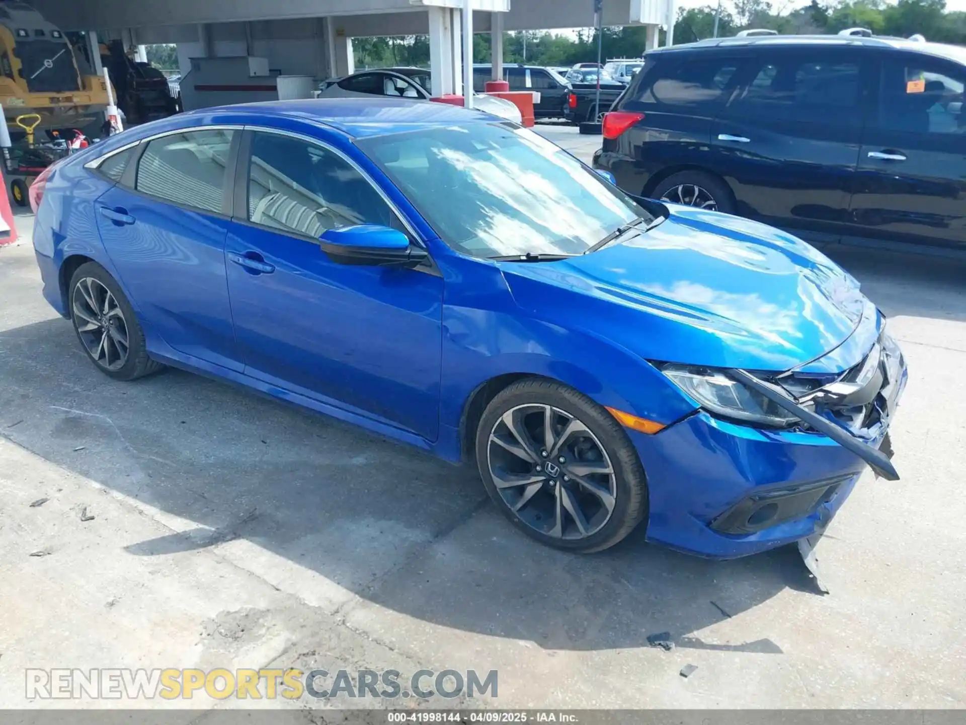 1 Photograph of a damaged car 2HGFC2F86KH525252 HONDA CIVIC 2019