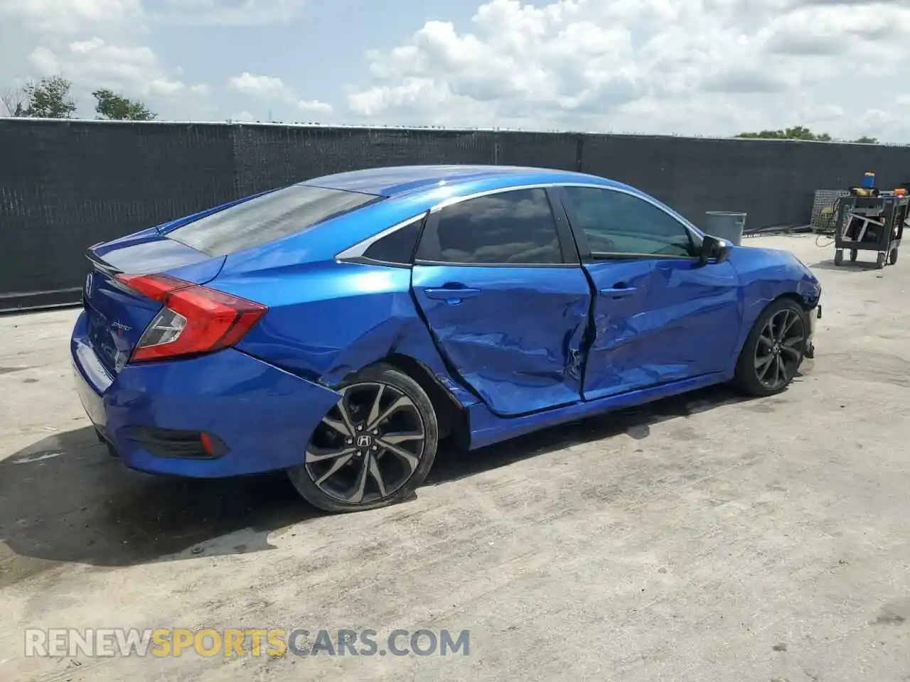 3 Photograph of a damaged car 2HGFC2F86KH603626 HONDA CIVIC 2019