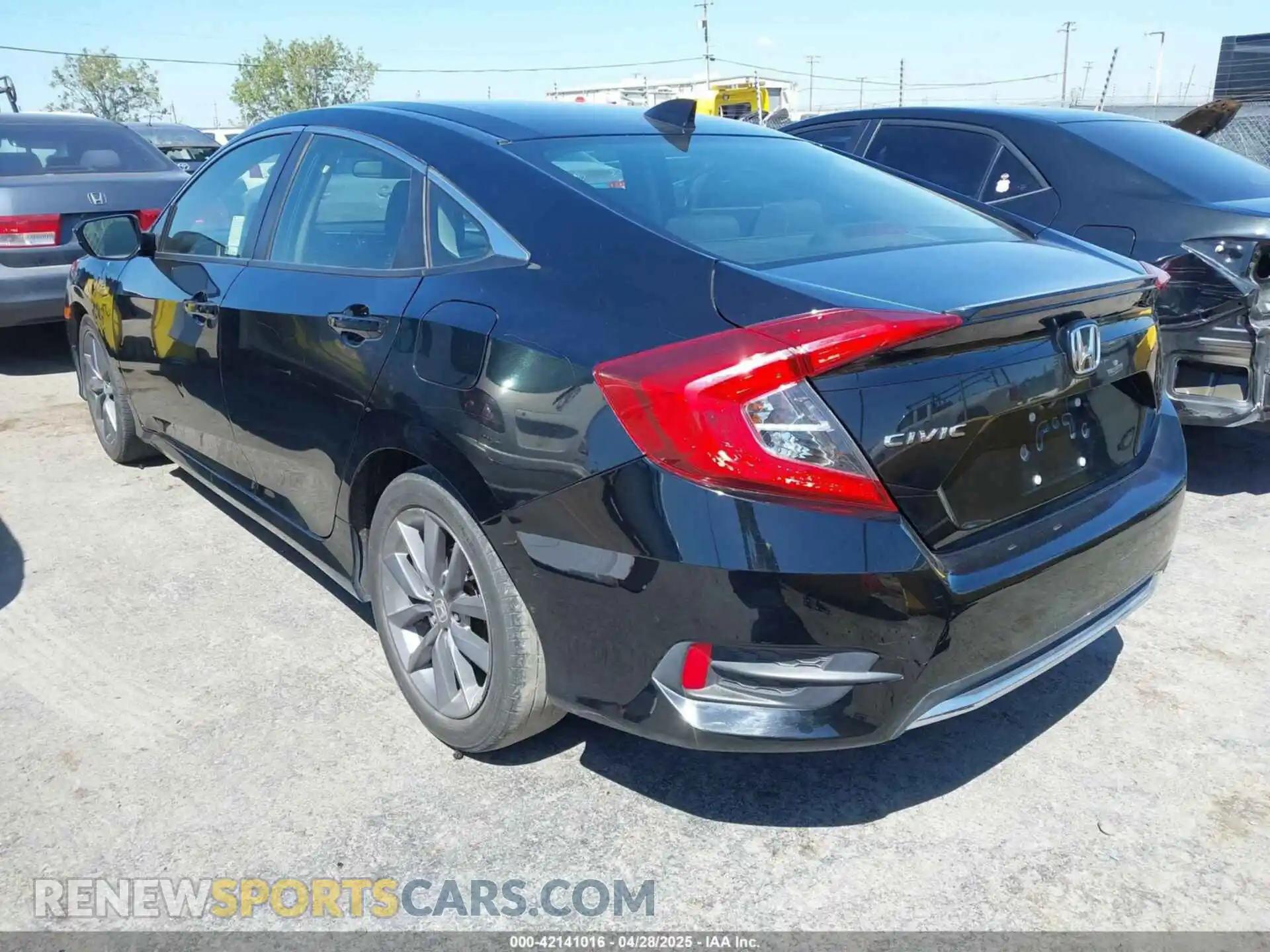 3 Photograph of a damaged car JHMFC1F32KX006092 HONDA CIVIC 2019