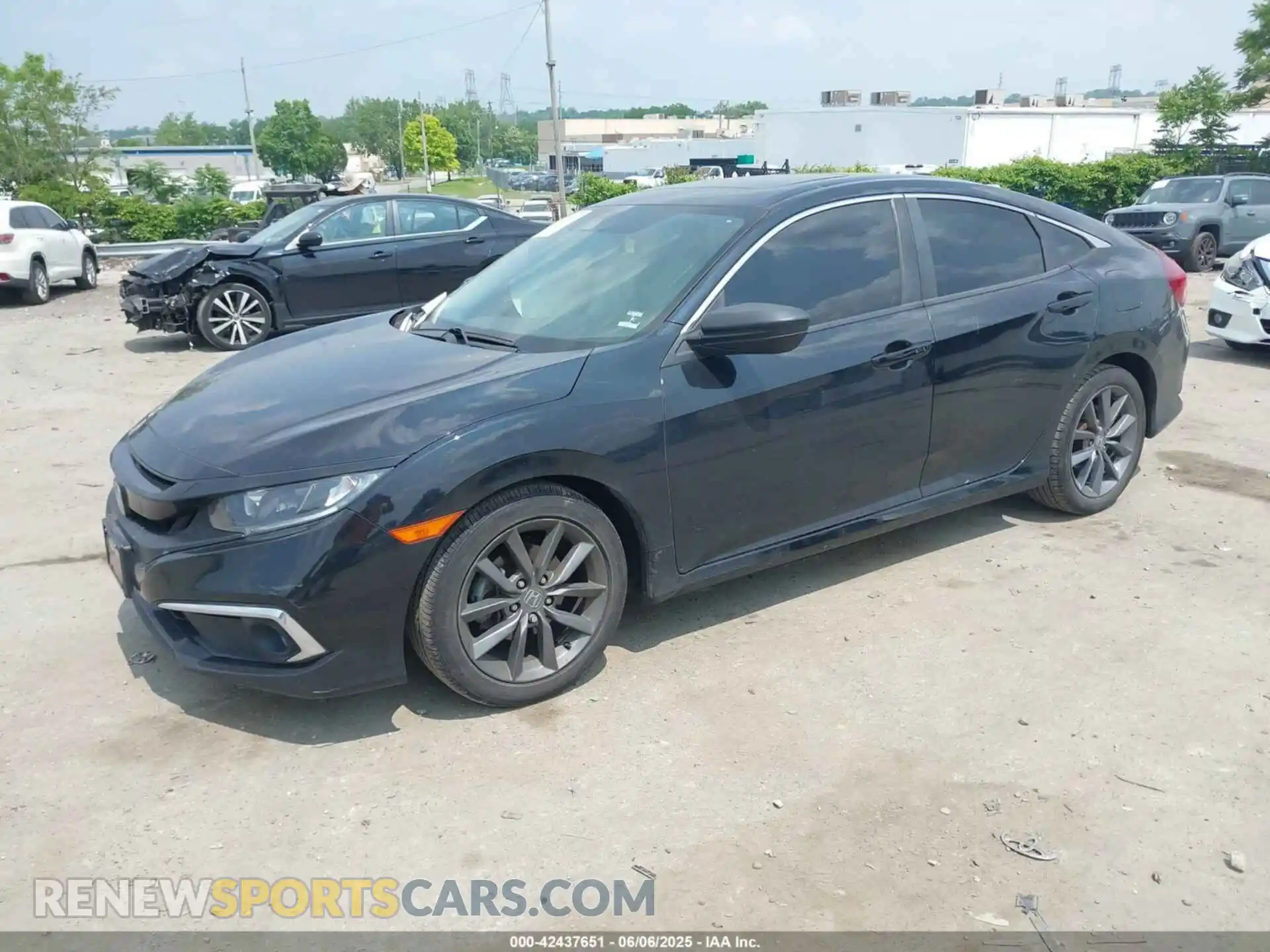 2 Photograph of a damaged car JHMFC1F79KX010885 HONDA CIVIC 2019