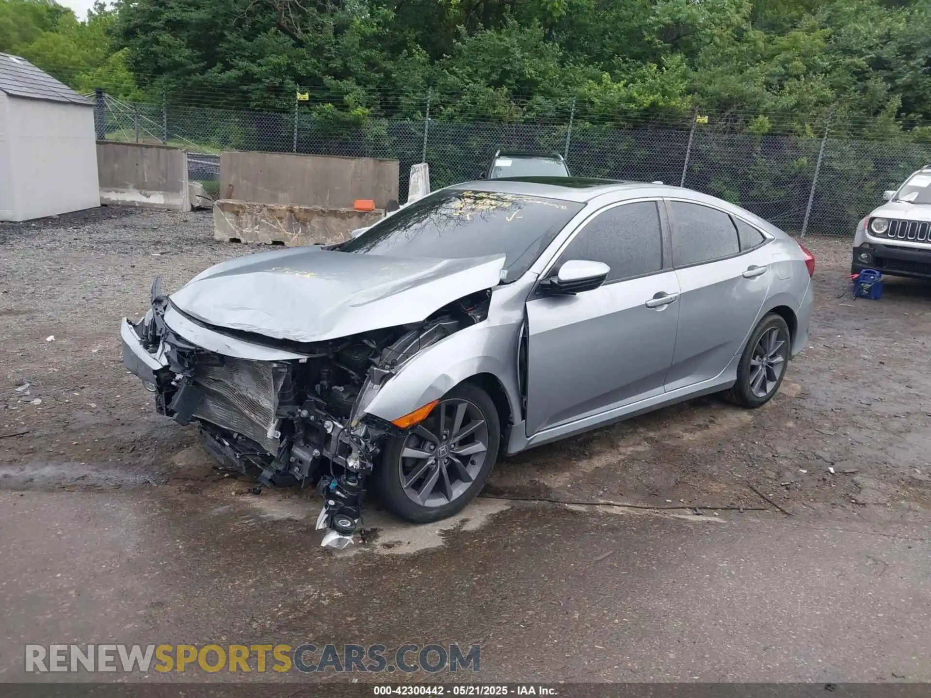 2 Photograph of a damaged car 19XFC1F32LE211009 HONDA CIVIC 2020