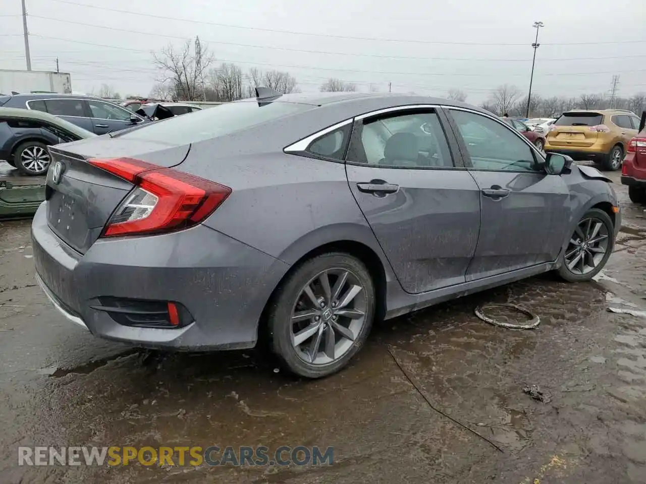 3 Photograph of a damaged car 19XFC1F33LE008825 HONDA CIVIC 2020