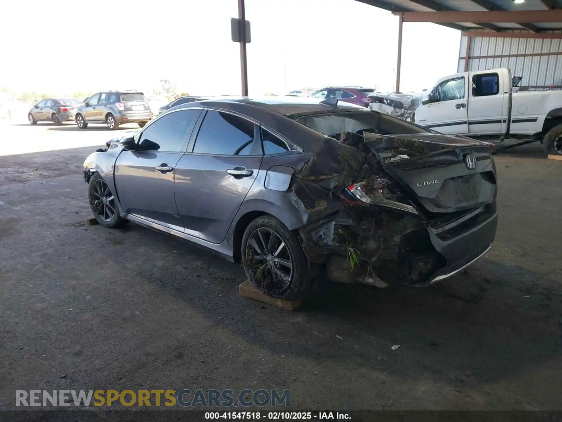 3 Photograph of a damaged car 19XFC1F33LE207440 HONDA CIVIC 2020