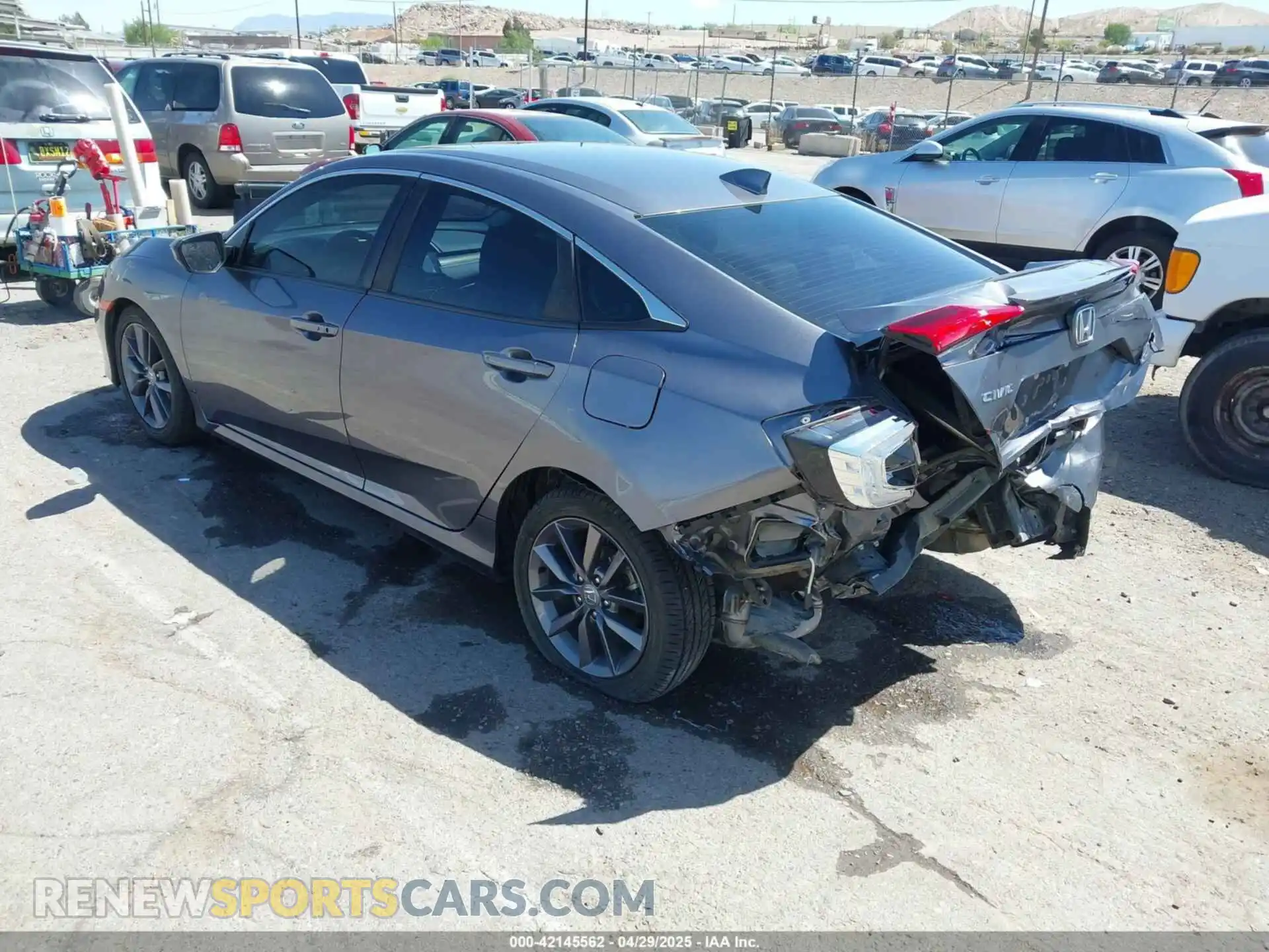 3 Photograph of a damaged car 19XFC1F34LE002404 HONDA CIVIC 2020