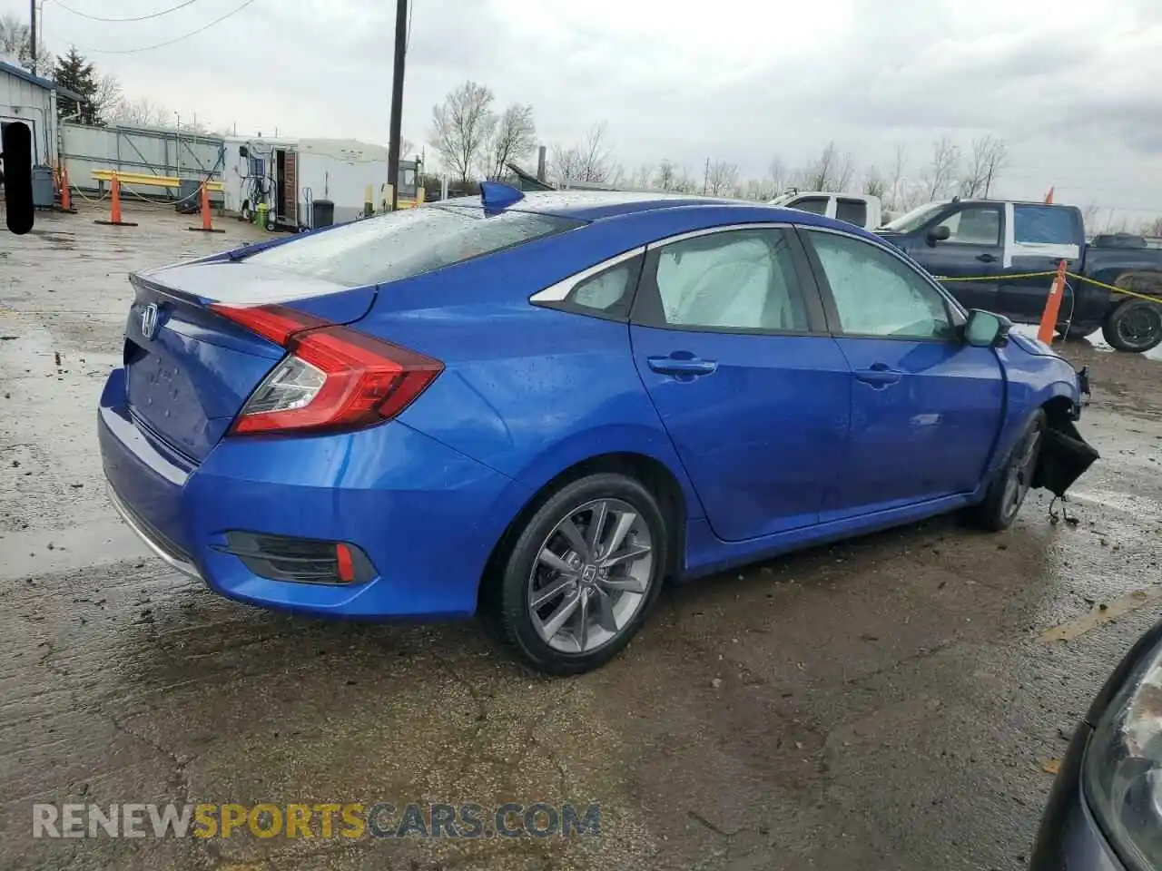 3 Фотография поврежденного автомобиля 19XFC1F35LE000273 HONDA CIVIC 2020