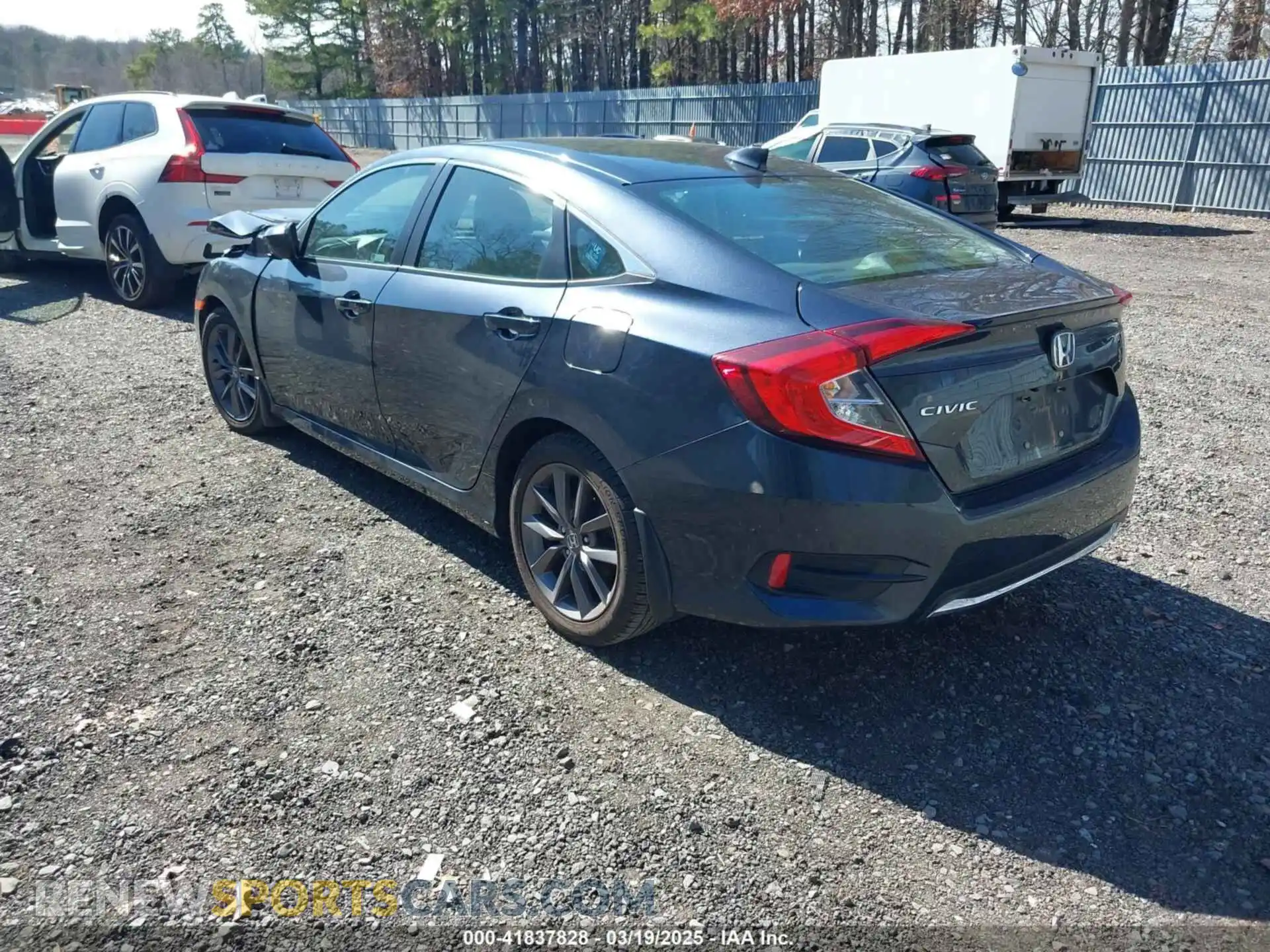 3 Photograph of a damaged car 19XFC1F35LE208055 HONDA CIVIC 2020