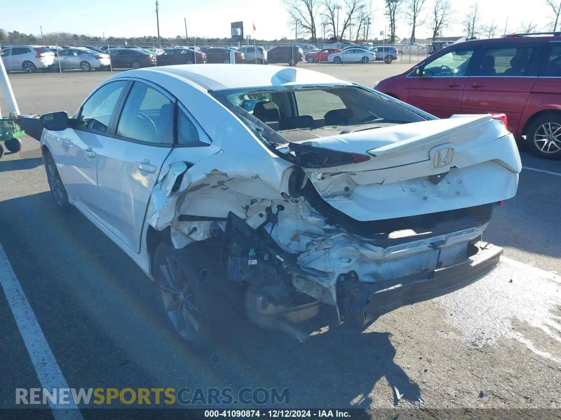 3 fotografías del automóvil dañado 19XFC1F37LE209269 HONDA CIVIC 2020