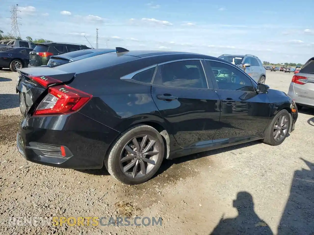 3 Photograph of a damaged car 19XFC1F38LE010229 HONDA CIVIC 2020