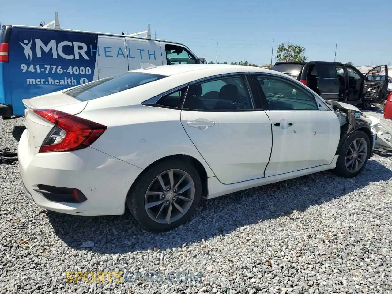 3 Photograph of a damaged car 19XFC1F38LE020372 HONDA CIVIC 2020