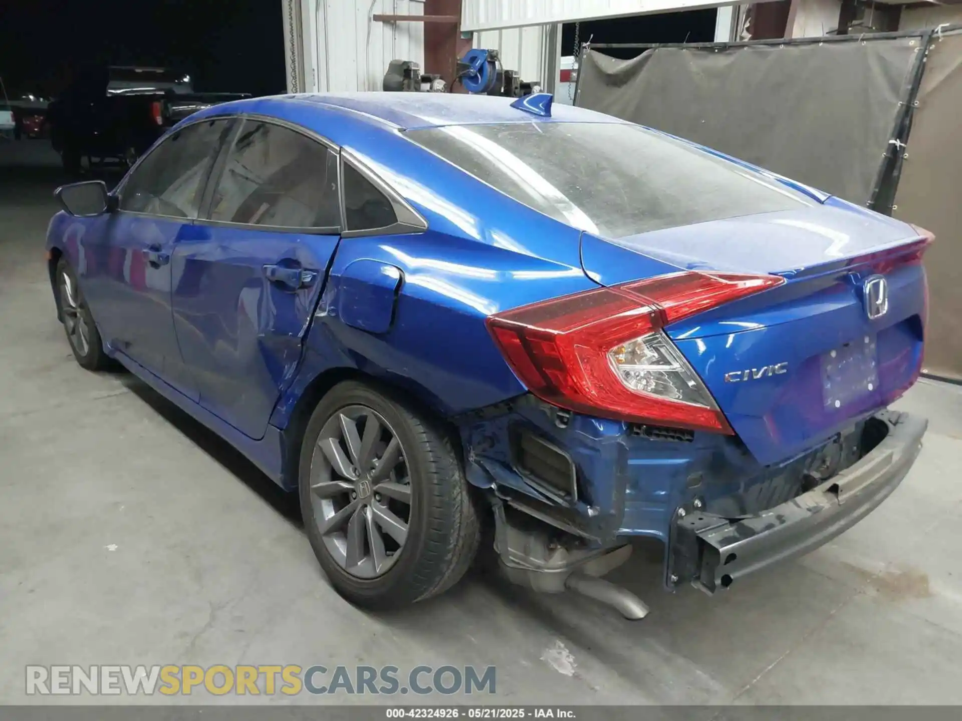 3 fotografías del automóvil dañado 19XFC1F38LE201150 HONDA CIVIC 2020