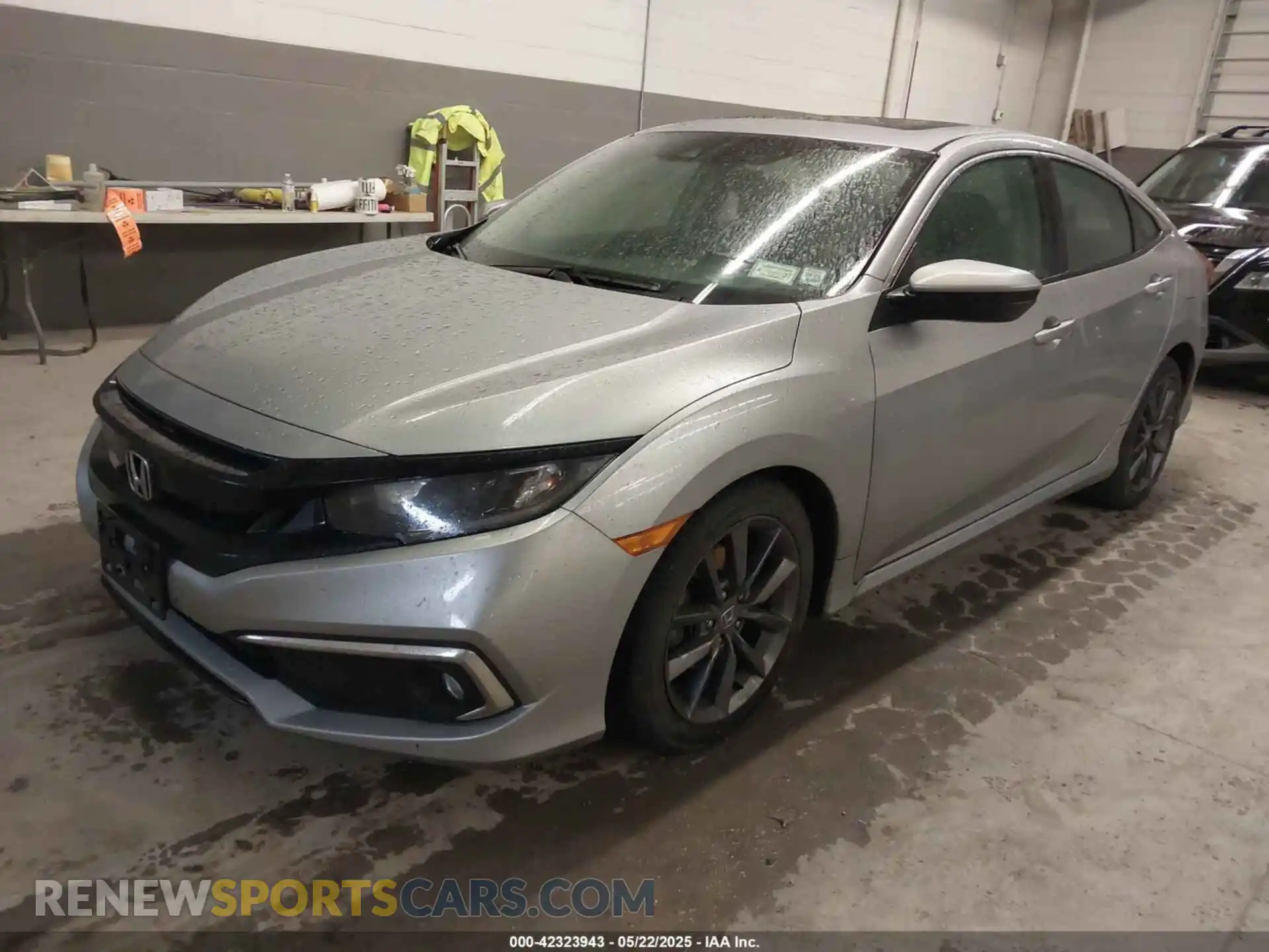 2 Photograph of a damaged car 19XFC1F39LE203988 HONDA CIVIC 2020