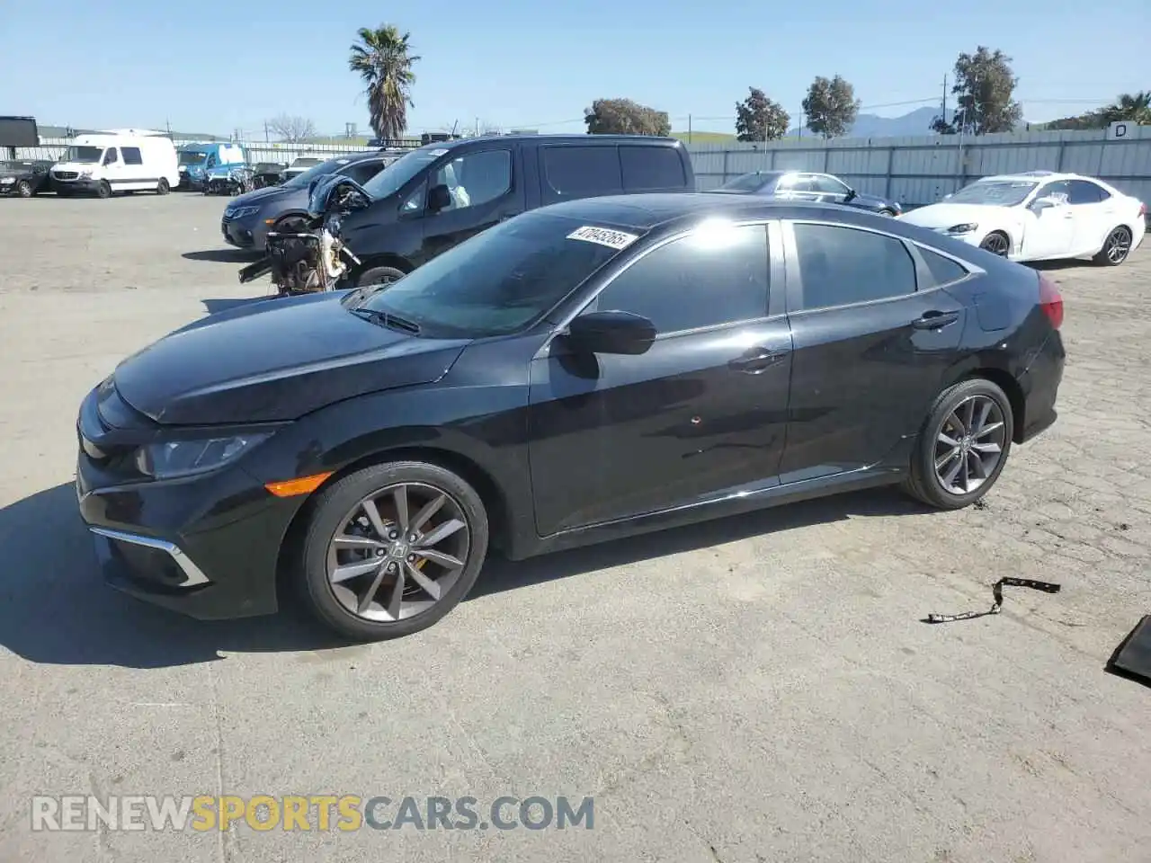 1 Photograph of a damaged car 19XFC1F39LE215879 HONDA CIVIC 2020