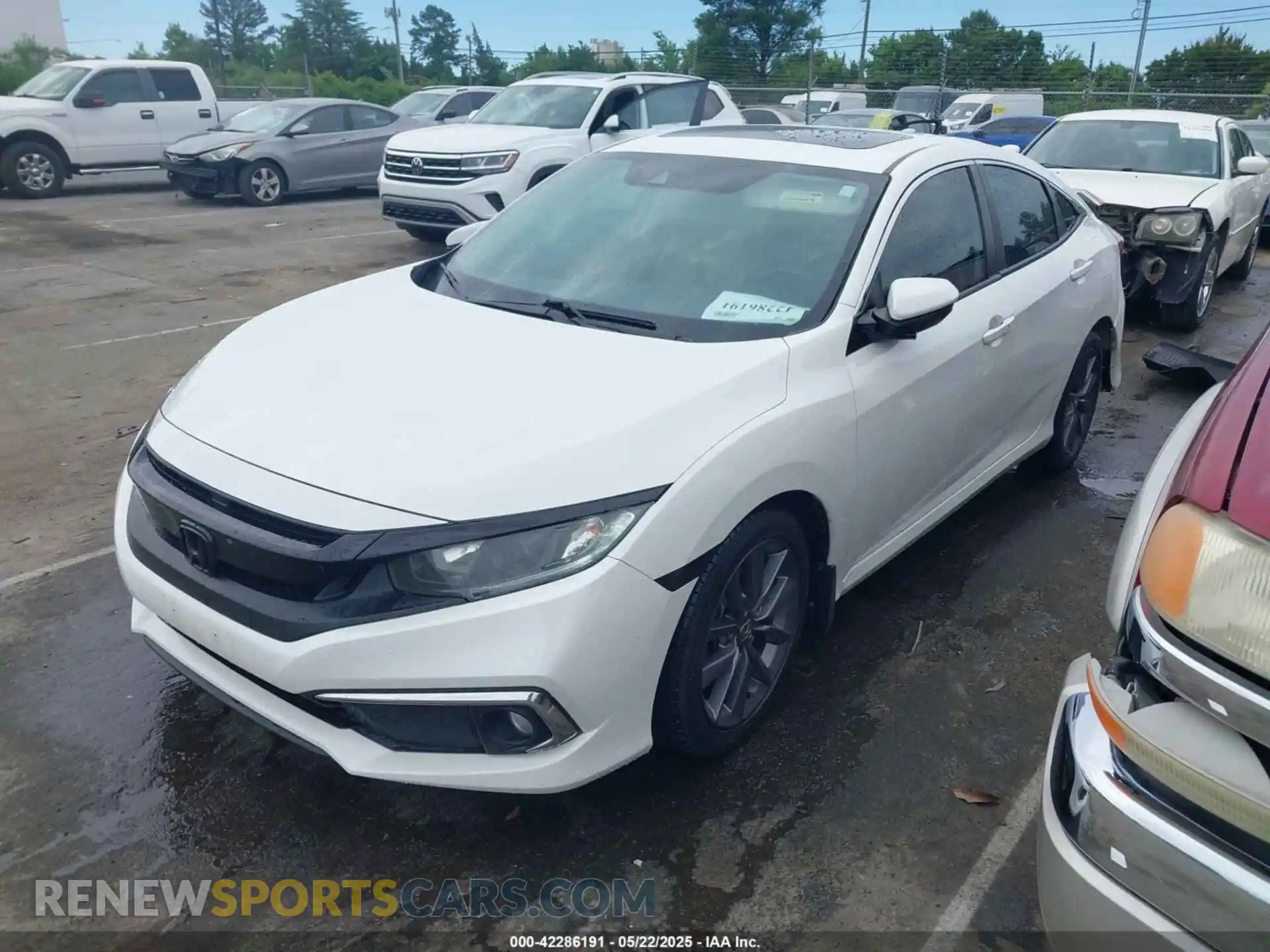 2 Photograph of a damaged car 19XFC1F74LE015155 HONDA CIVIC 2020