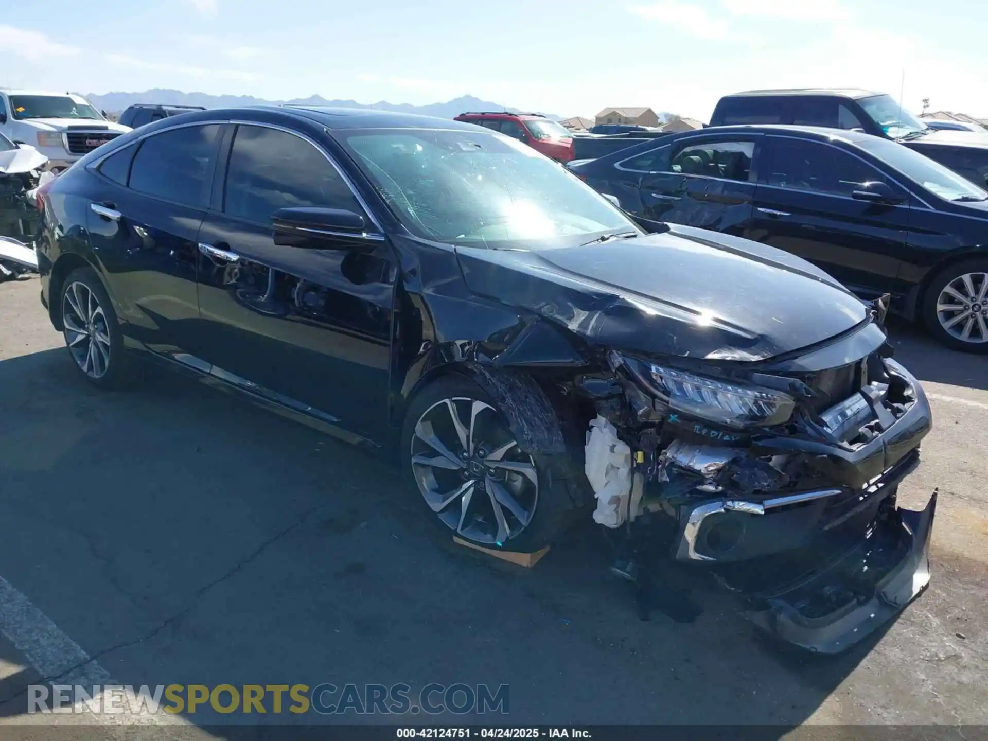 1 Photograph of a damaged car 19XFC1F98LE208801 HONDA CIVIC 2020
