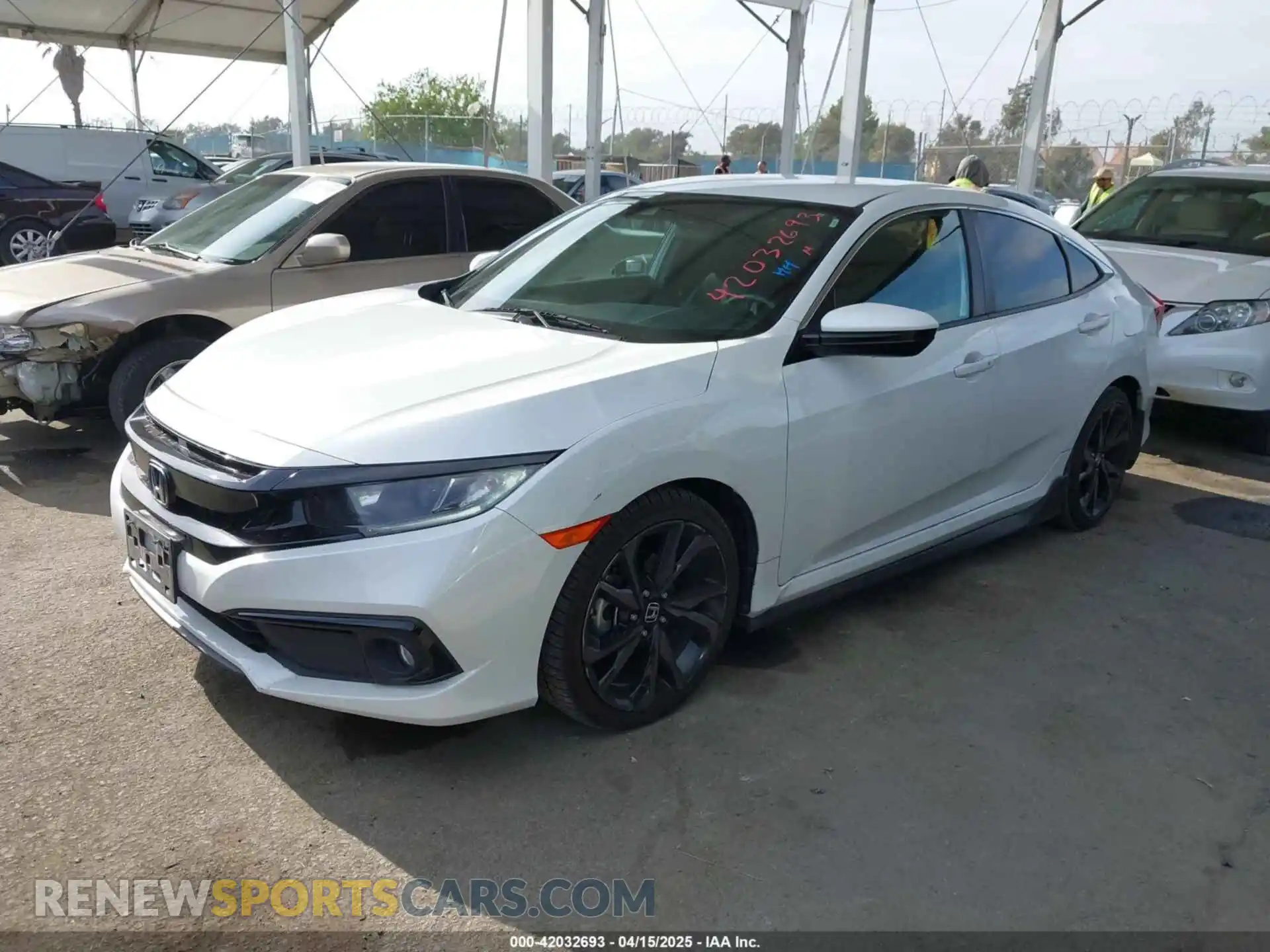 2 Photograph of a damaged car 19XFC2E88LE001033 HONDA CIVIC 2020
