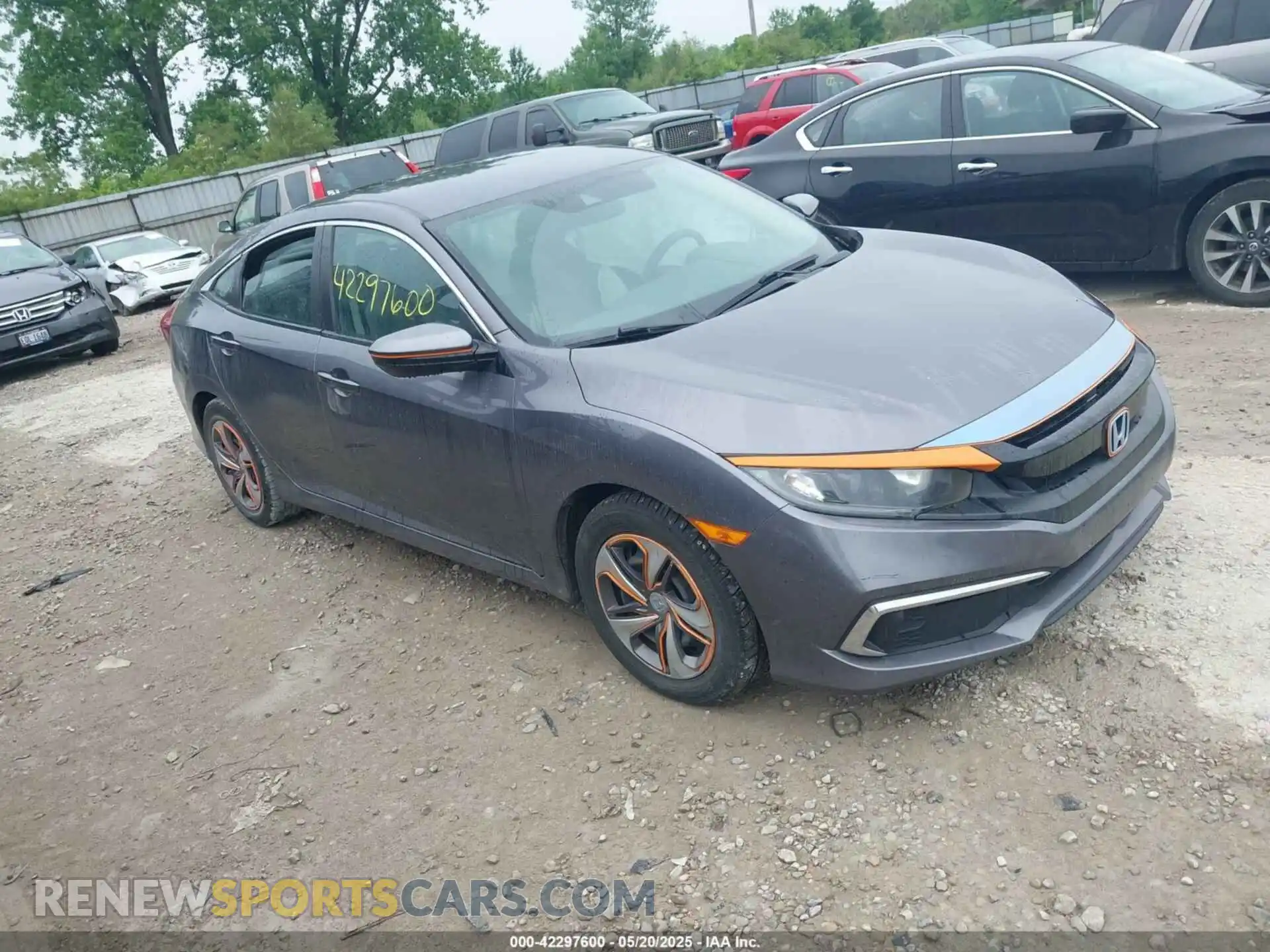 1 Photograph of a damaged car 19XFC2F66LE012481 HONDA CIVIC 2020