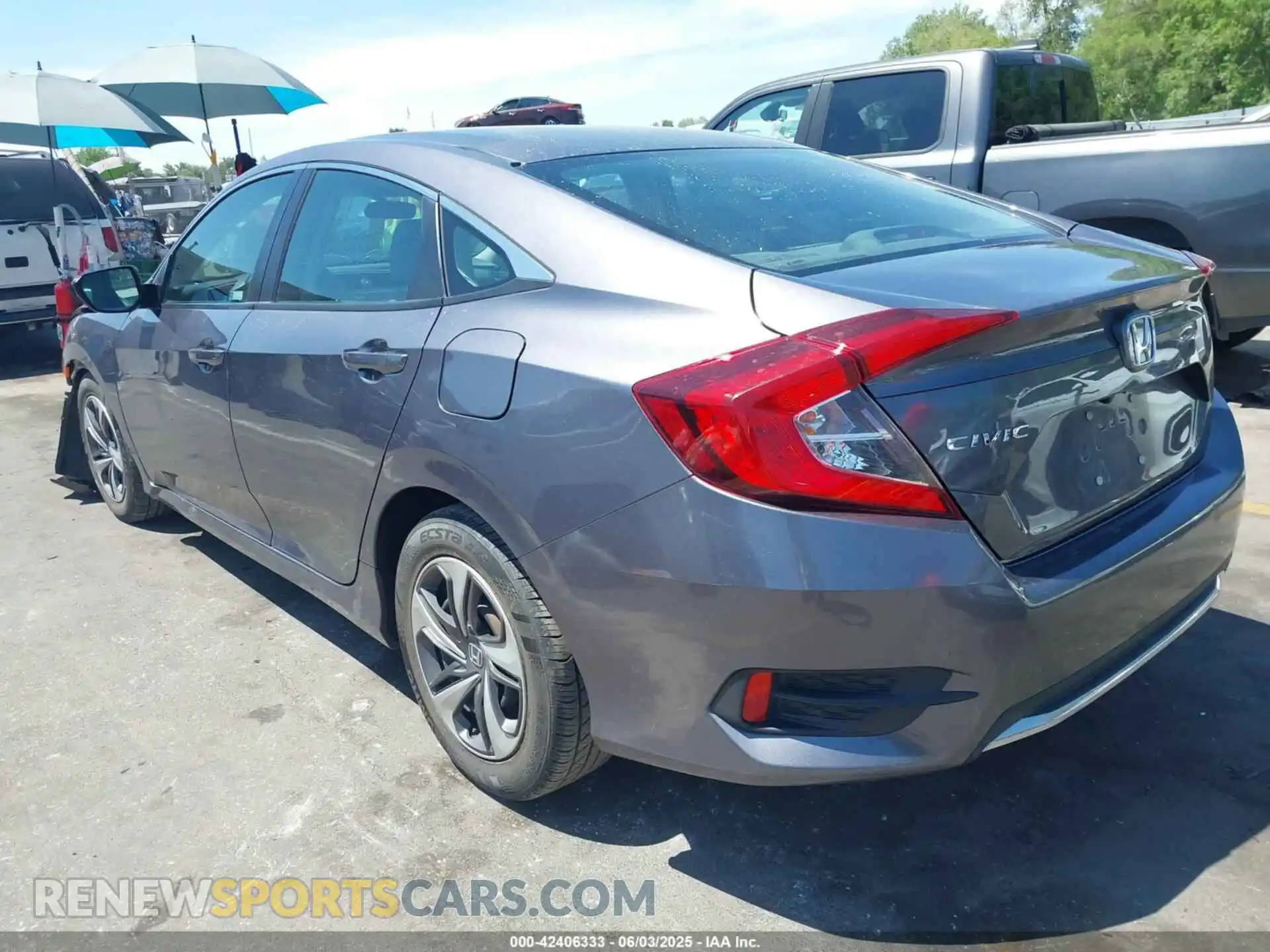 3 Photograph of a damaged car 19XFC2F66LE021388 HONDA CIVIC 2020