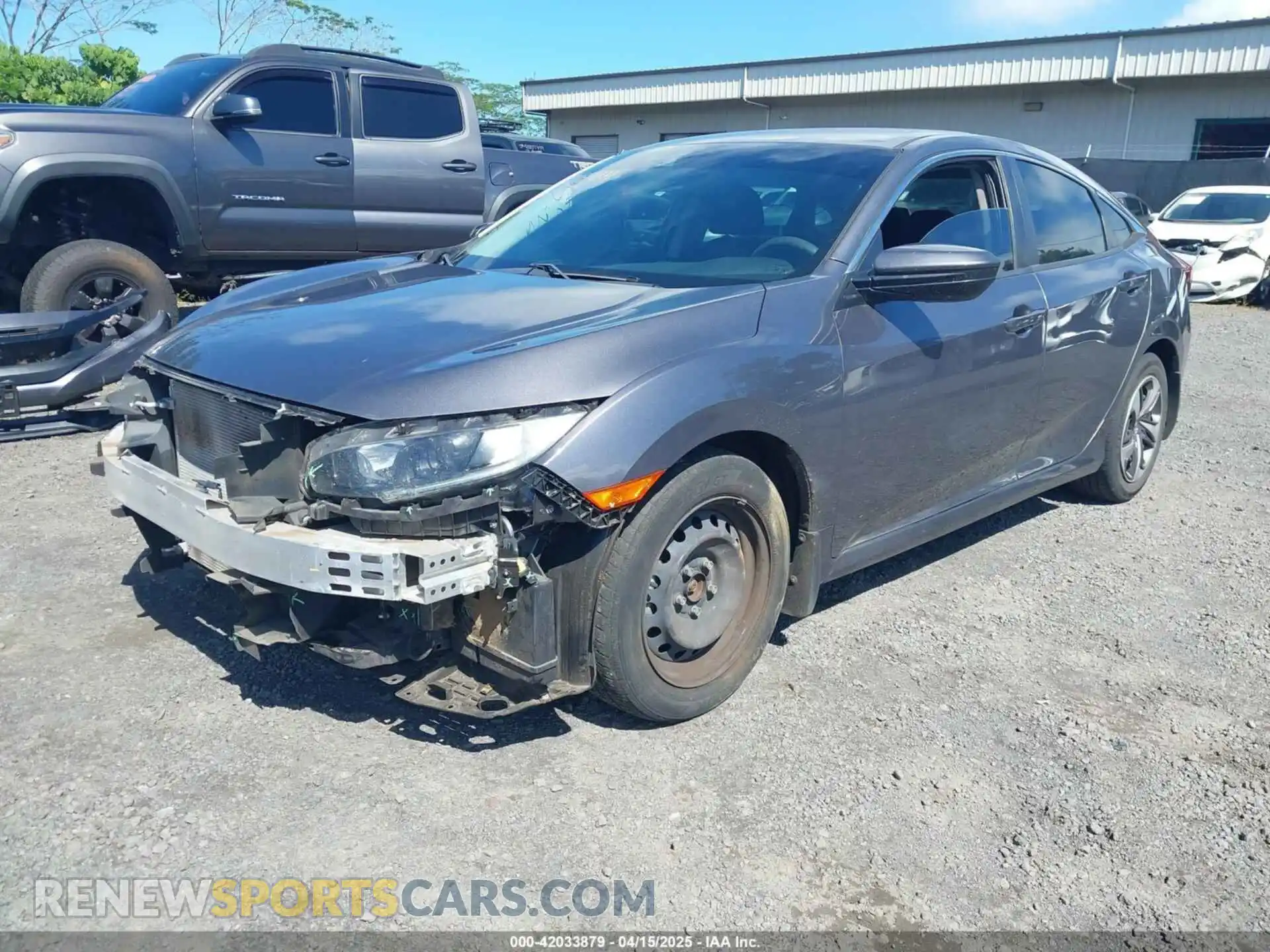 2 Photograph of a damaged car 19XFC2F67LE001375 HONDA CIVIC 2020