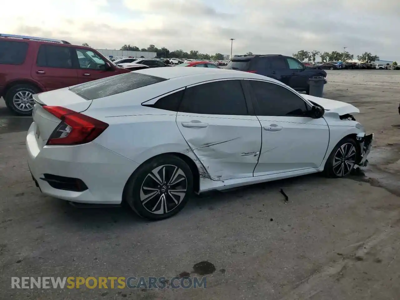 3 Photograph of a damaged car 19XFC2F68LE004530 HONDA CIVIC 2020