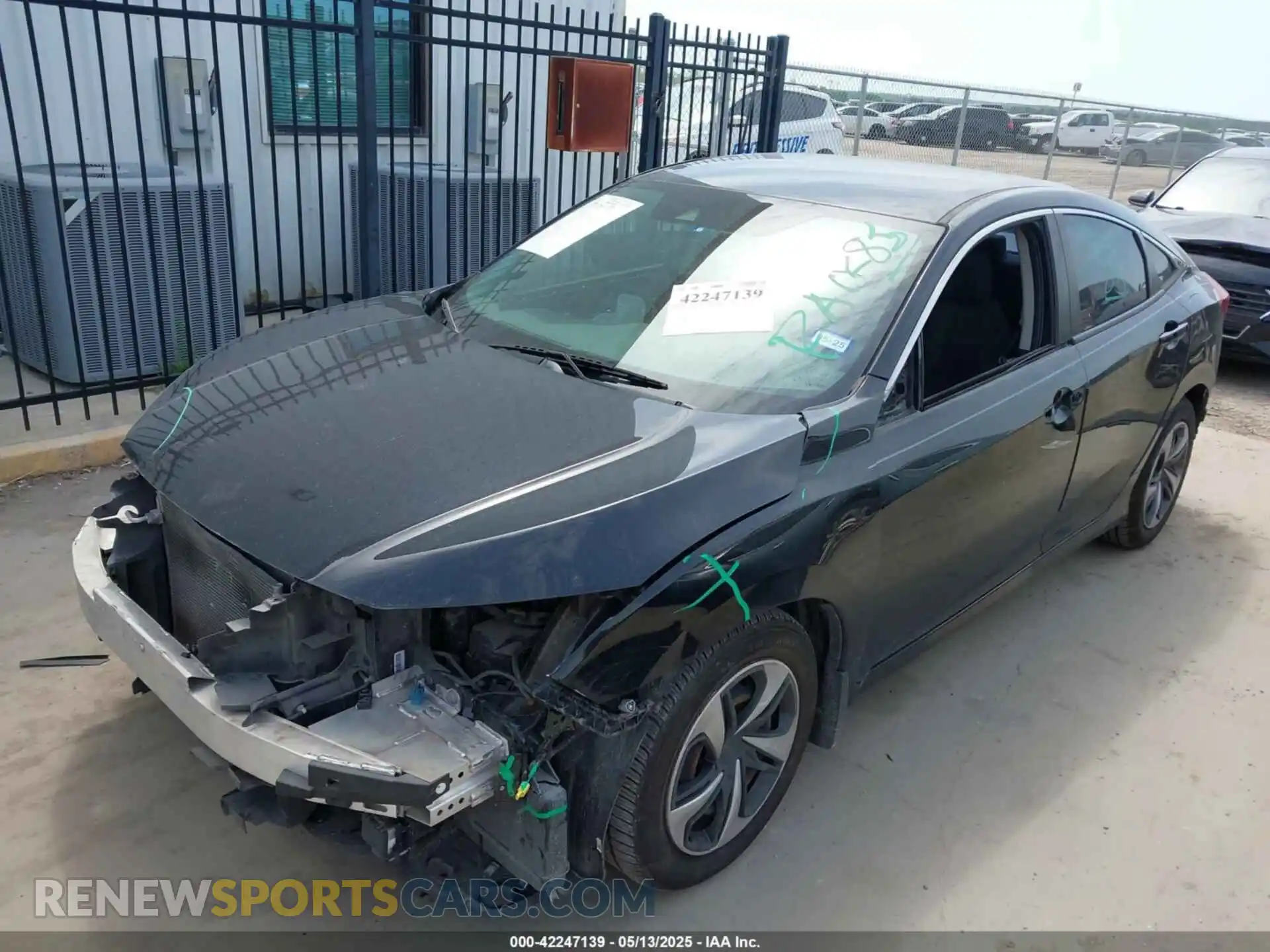 2 Photograph of a damaged car 19XFC2F6XLE010264 HONDA CIVIC 2020