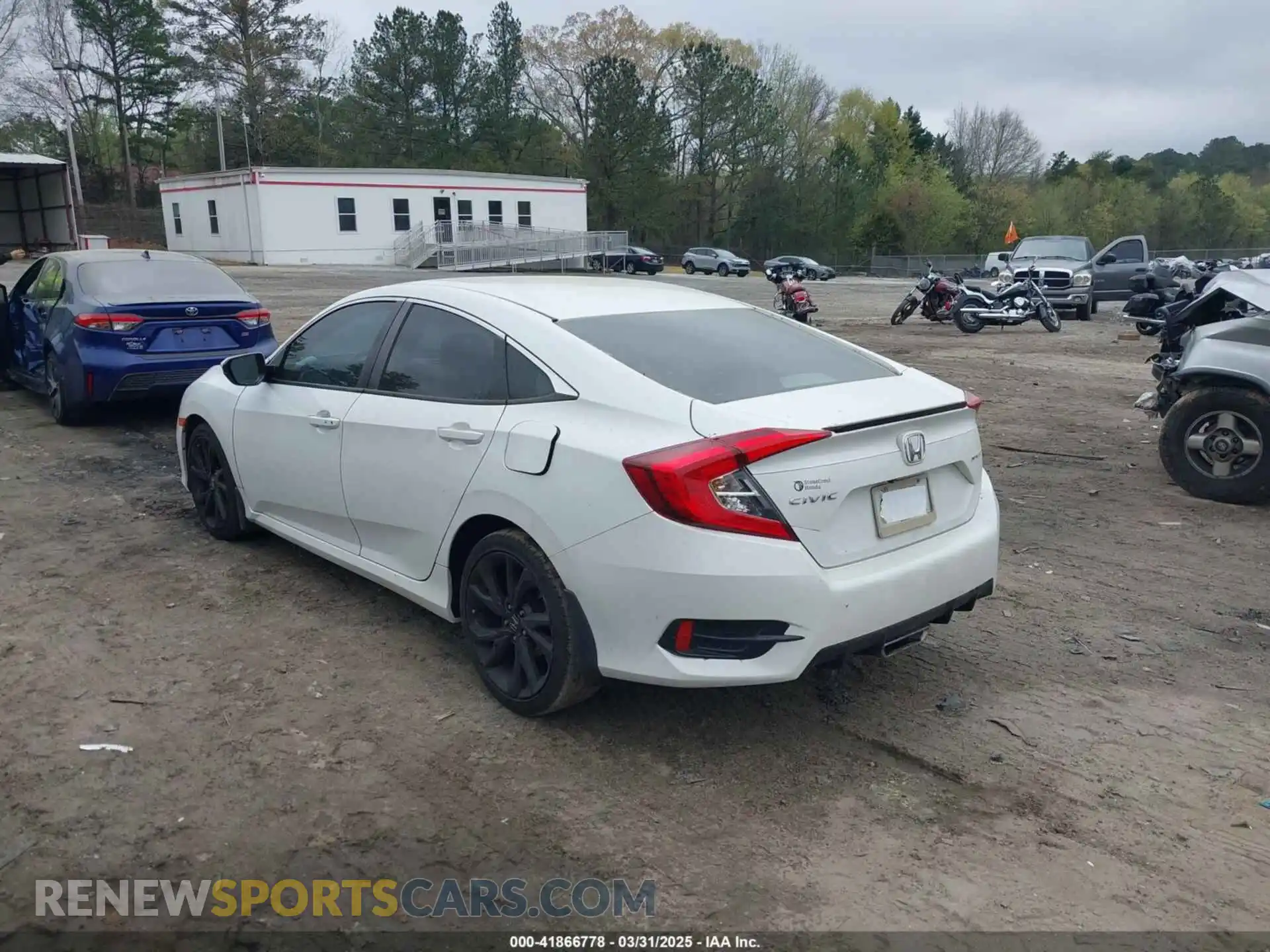3 Photograph of a damaged car 19XFC2F80LE007388 HONDA CIVIC 2020