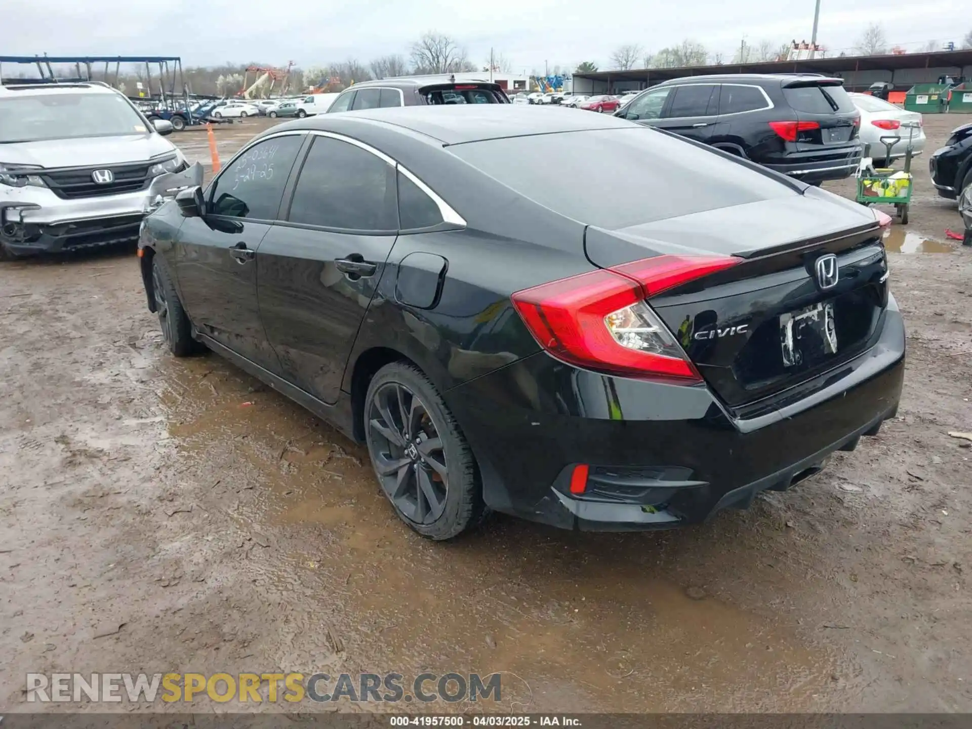 3 Photograph of a damaged car 19XFC2F80LE028466 HONDA CIVIC 2020