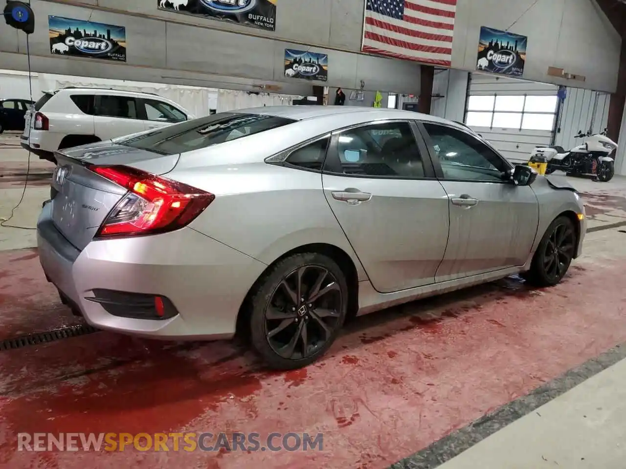 3 Фотография поврежденного автомобиля 19XFC2F81LE214792 HONDA CIVIC 2020