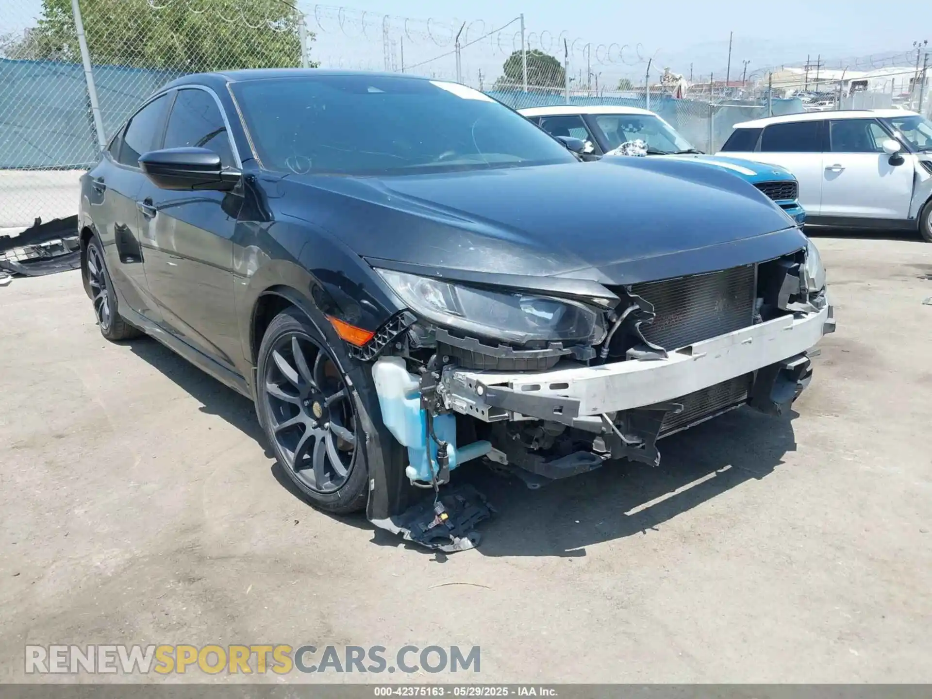 1 Photograph of a damaged car 19XFC2F82LE208662 HONDA CIVIC 2020