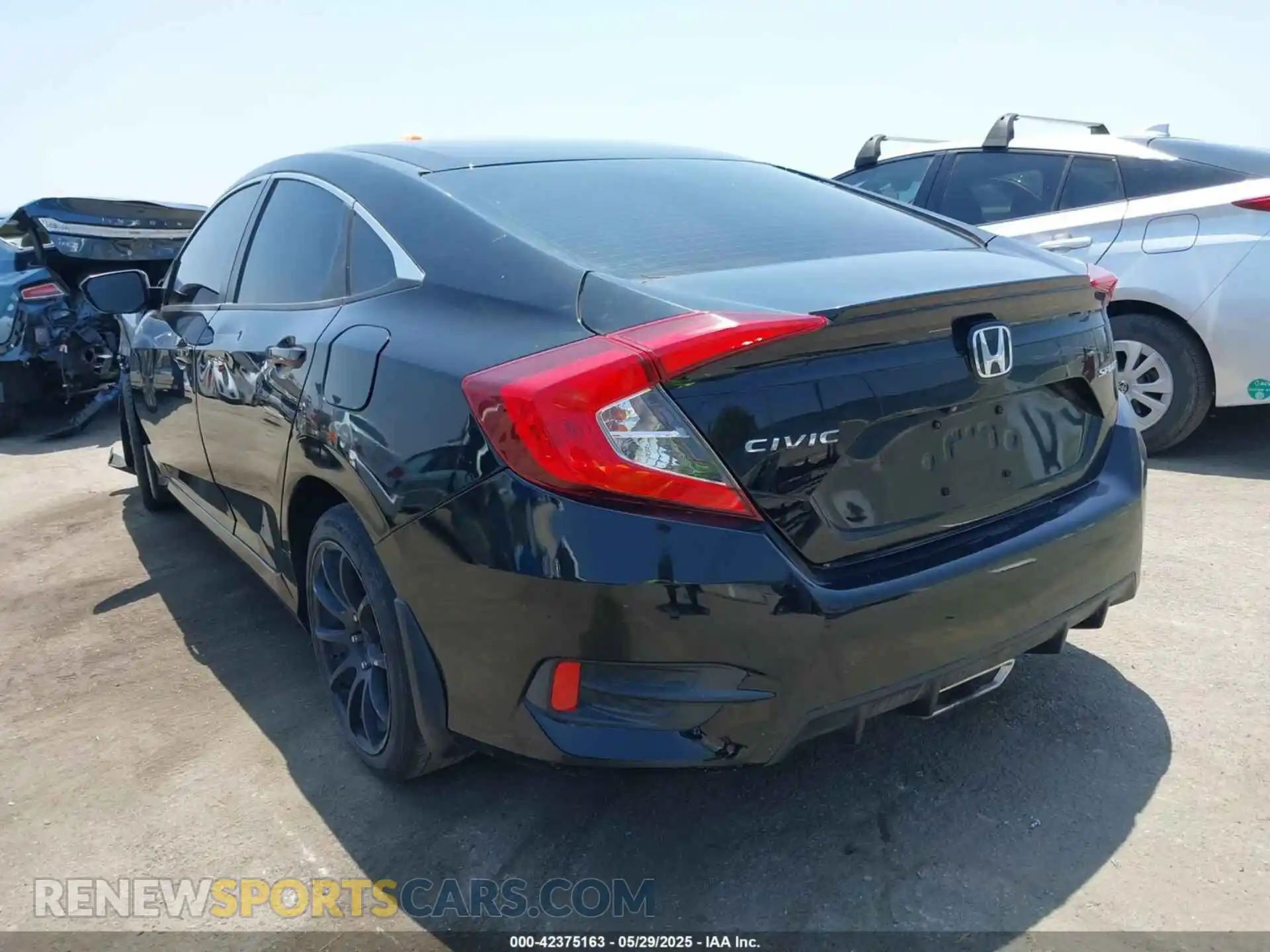 3 Photograph of a damaged car 19XFC2F82LE208662 HONDA CIVIC 2020