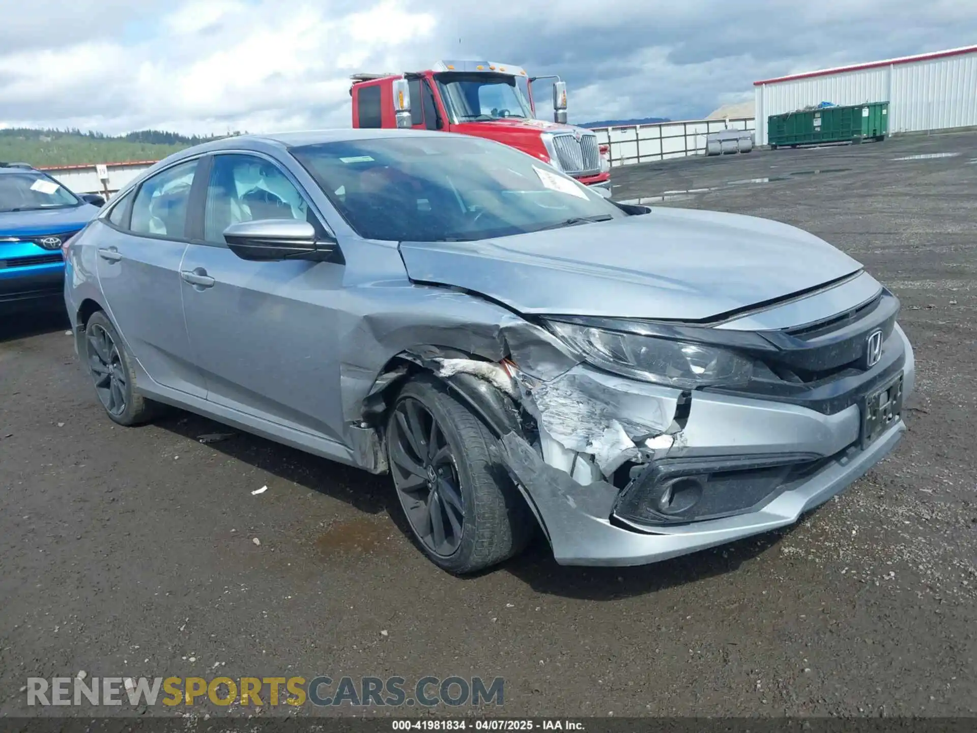 1 Photograph of a damaged car 19XFC2F82LE214820 HONDA CIVIC 2020