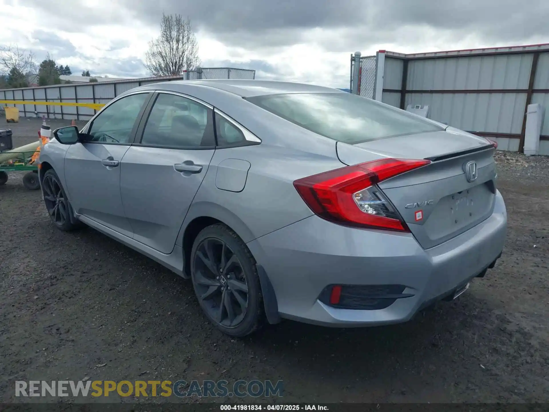 3 Photograph of a damaged car 19XFC2F82LE214820 HONDA CIVIC 2020