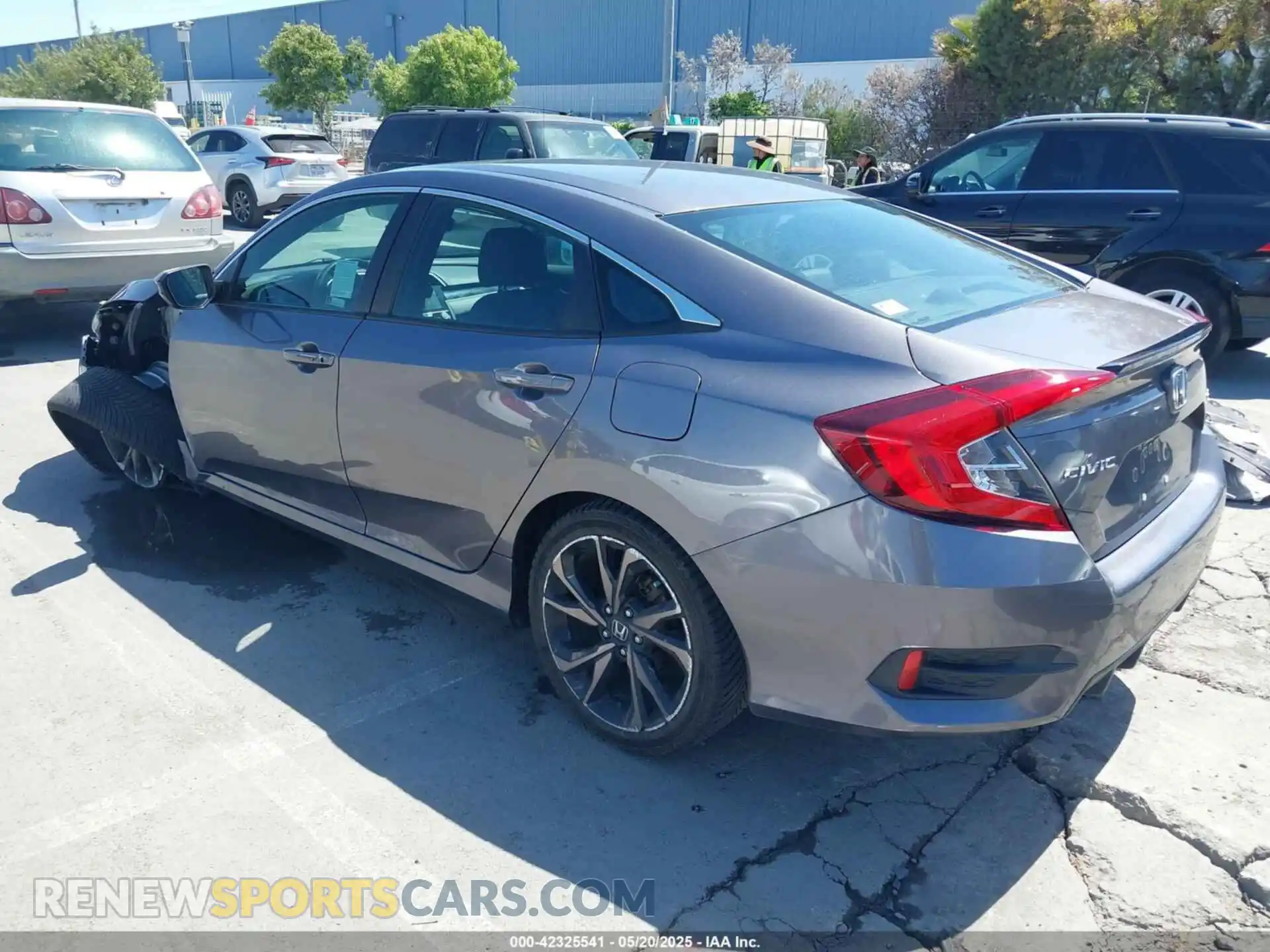 3 fotografías del automóvil dañado 19XFC2F83LE201395 HONDA CIVIC 2020