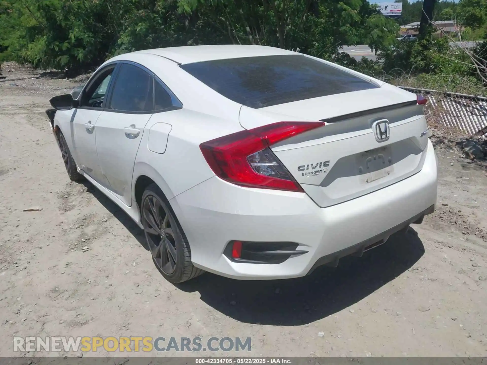 3 Photograph of a damaged car 19XFC2F85LE004289 HONDA CIVIC 2020