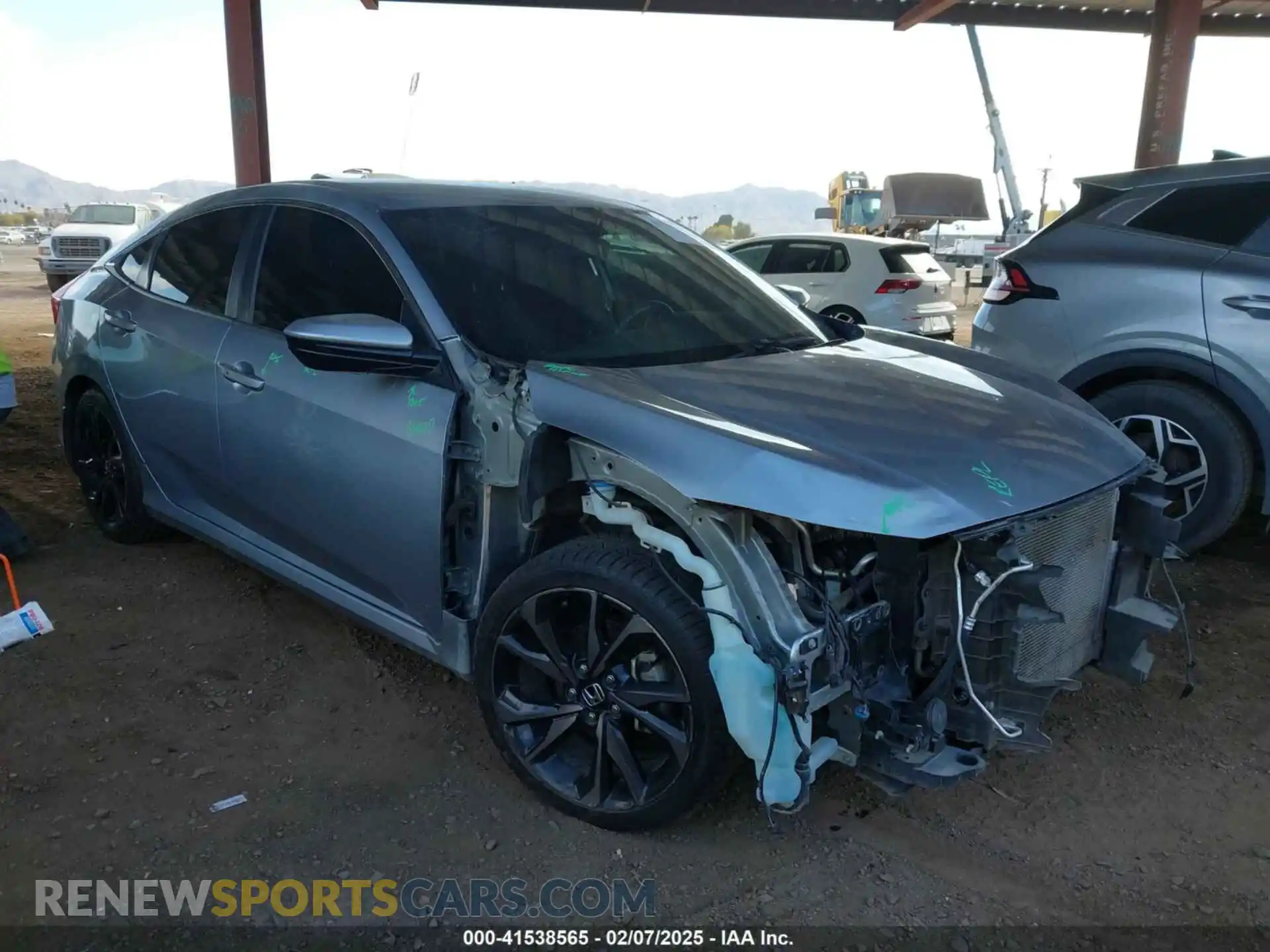 1 Photograph of a damaged car 19XFC2F88LE203398 HONDA CIVIC 2020