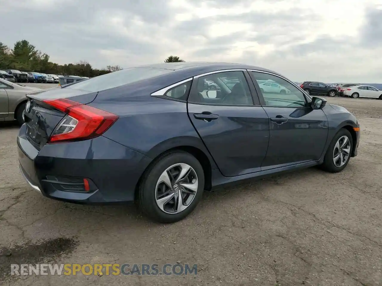 3 Фотография поврежденного автомобиля 2HGFC2F61LH524347 HONDA CIVIC 2020