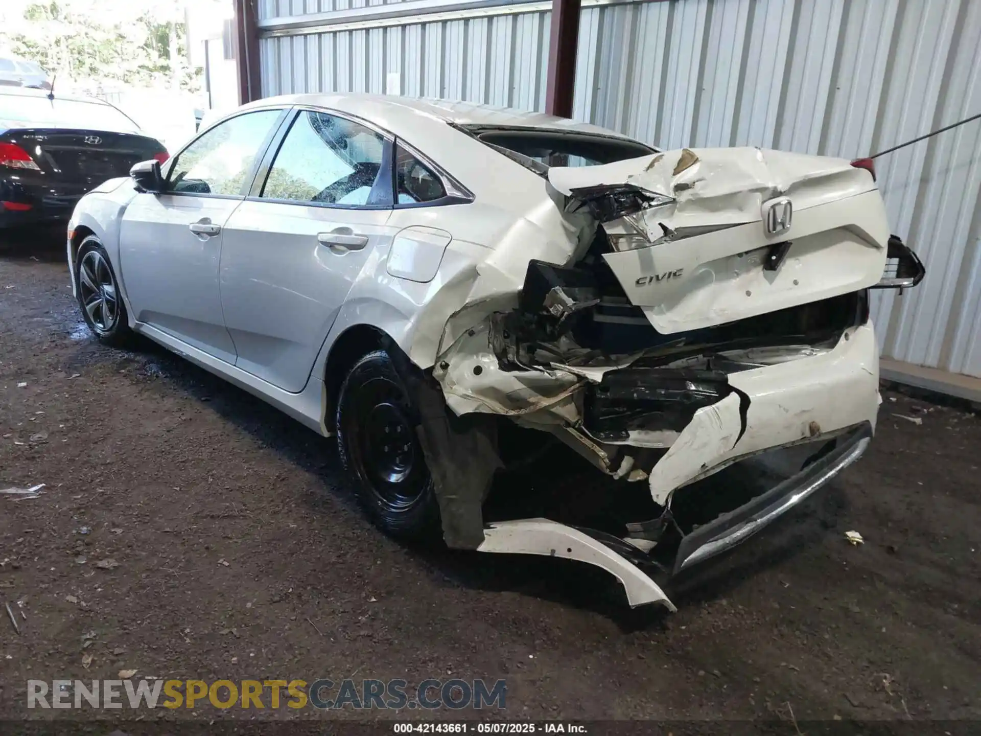 3 Photograph of a damaged car 2HGFC2F64LH509003 HONDA CIVIC 2020
