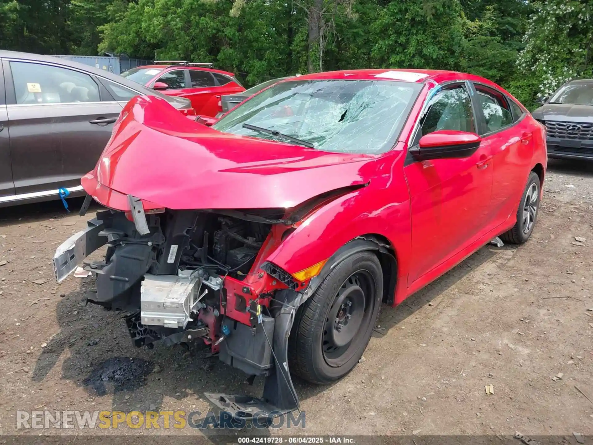 2 Photograph of a damaged car 2HGFC2F64LH586907 HONDA CIVIC 2020