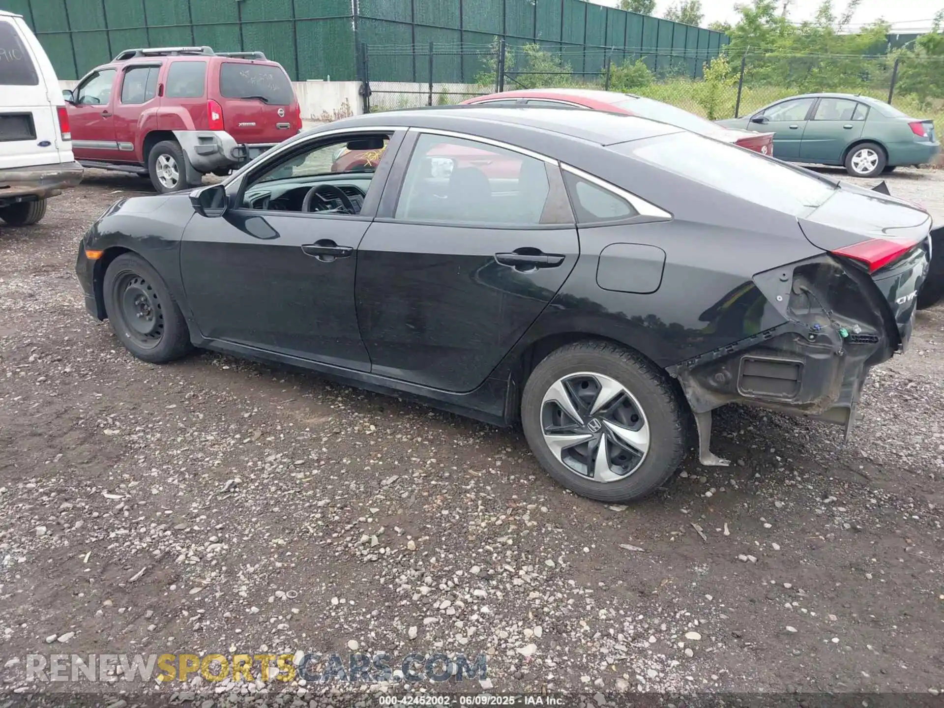 3 Photograph of a damaged car 2HGFC2F65LH587595 HONDA CIVIC 2020