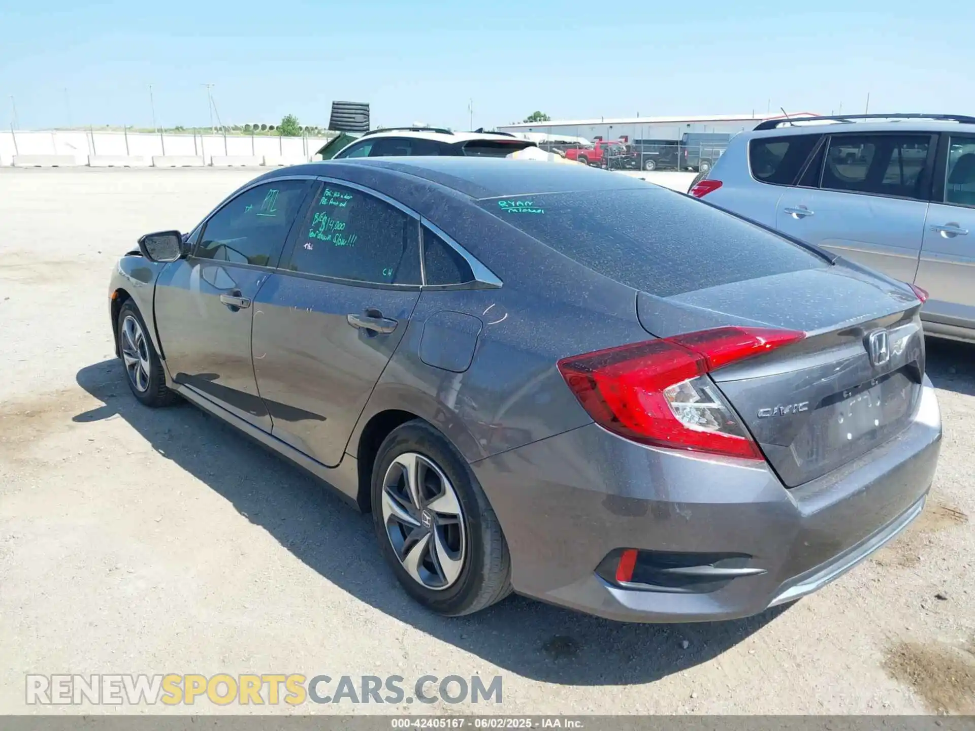 3 Photograph of a damaged car 2HGFC2F67LH599649 HONDA CIVIC 2020